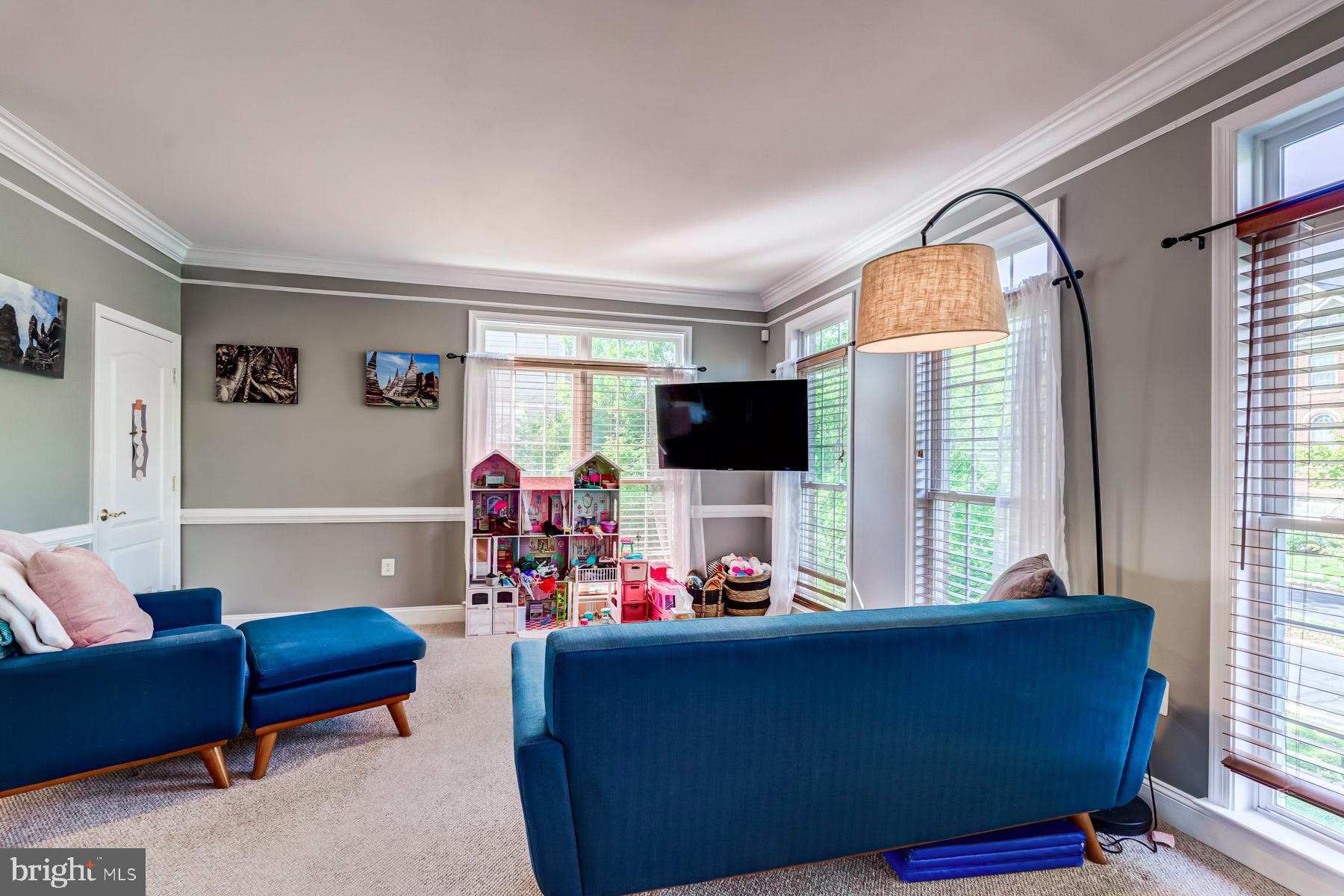 SOUTH VILLAGE - Residential