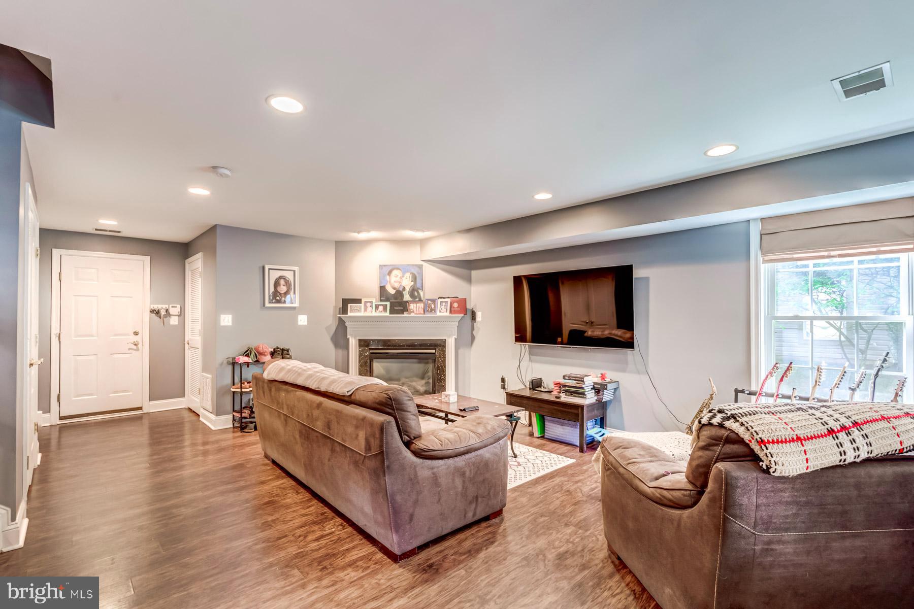 SOUTH VILLAGE - Residential