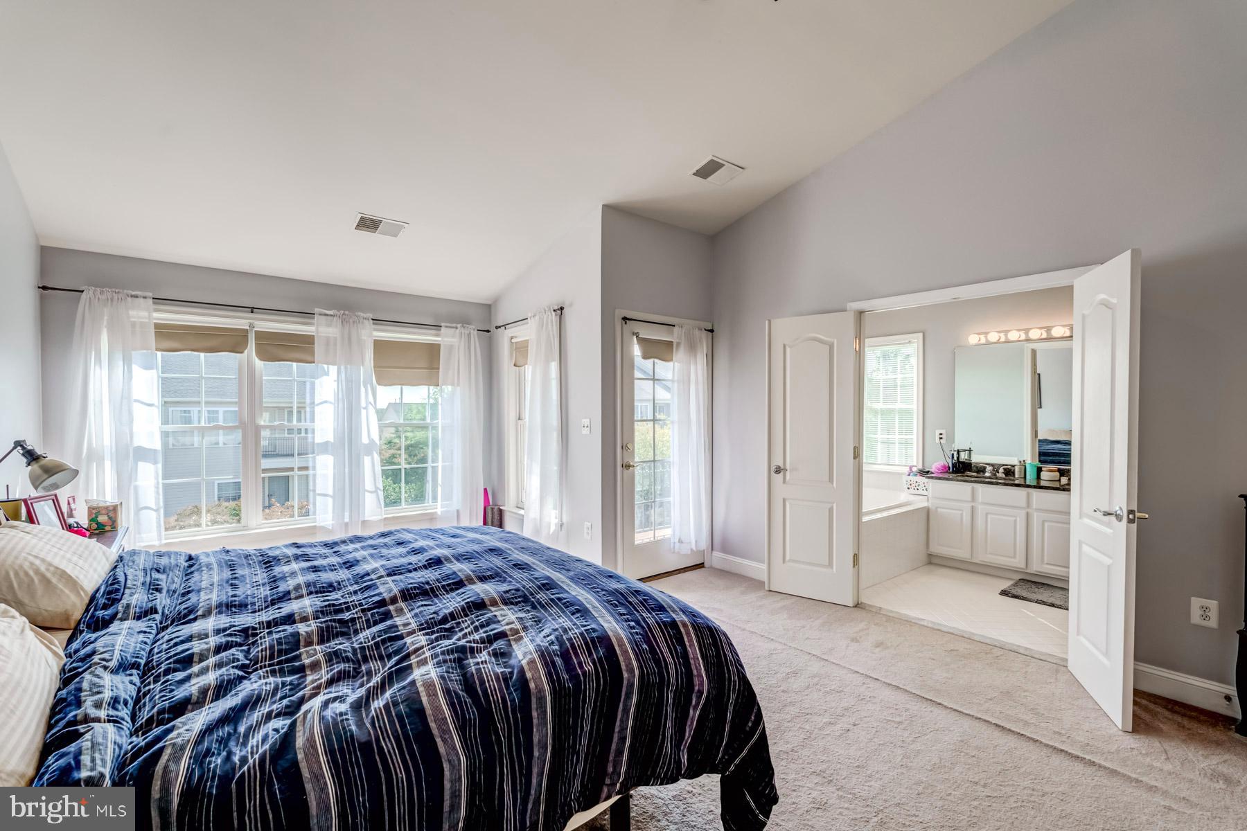 SOUTH VILLAGE - Residential