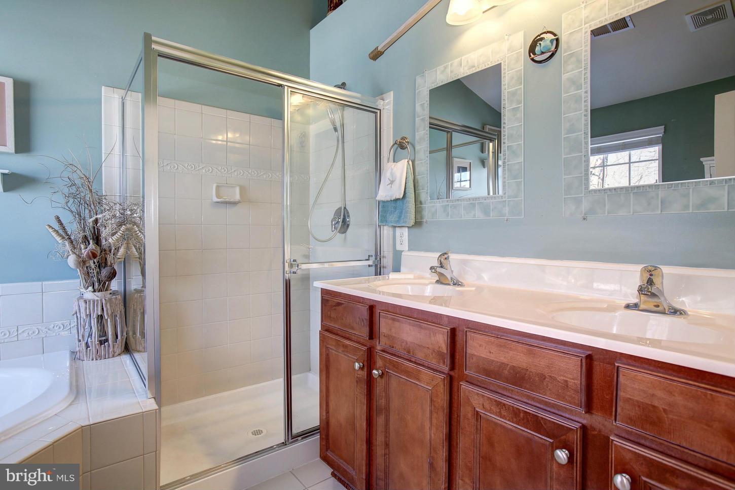 KATIES GROVE - Residential