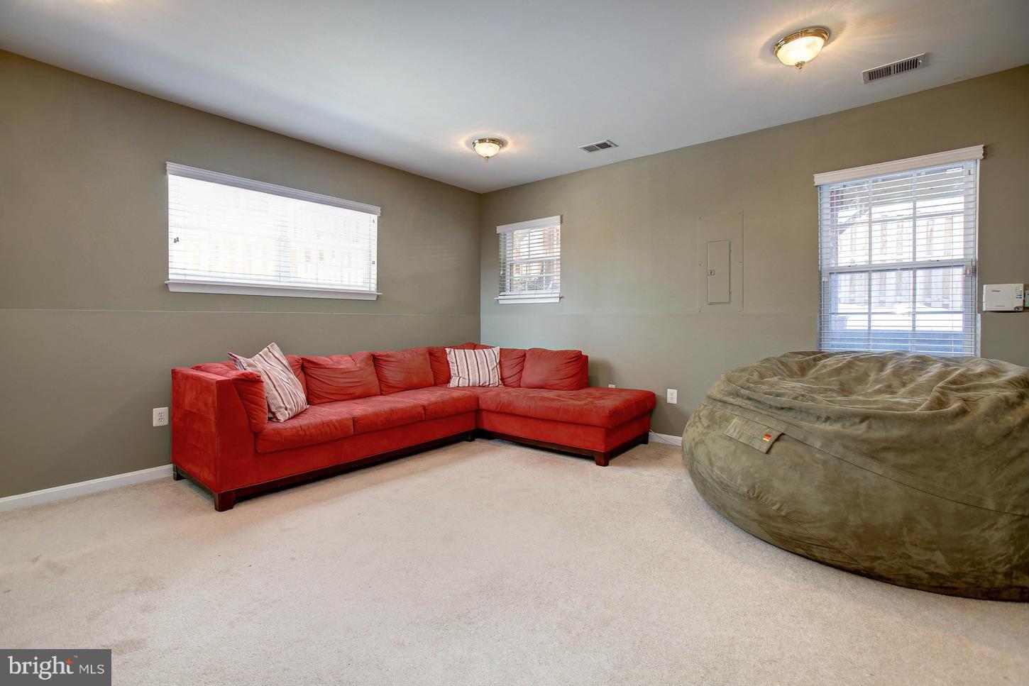 KATIES GROVE - Residential