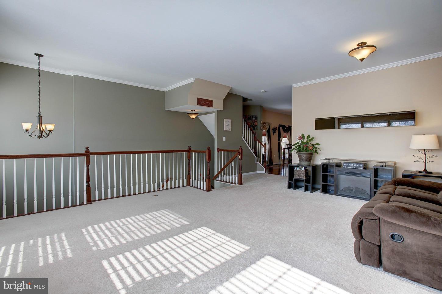 KATIES GROVE - Residential