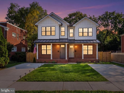 Photo of 417 E Nelson Avenue, ALEXANDRIA, VA 22301 (MLS # VAAX2067538)