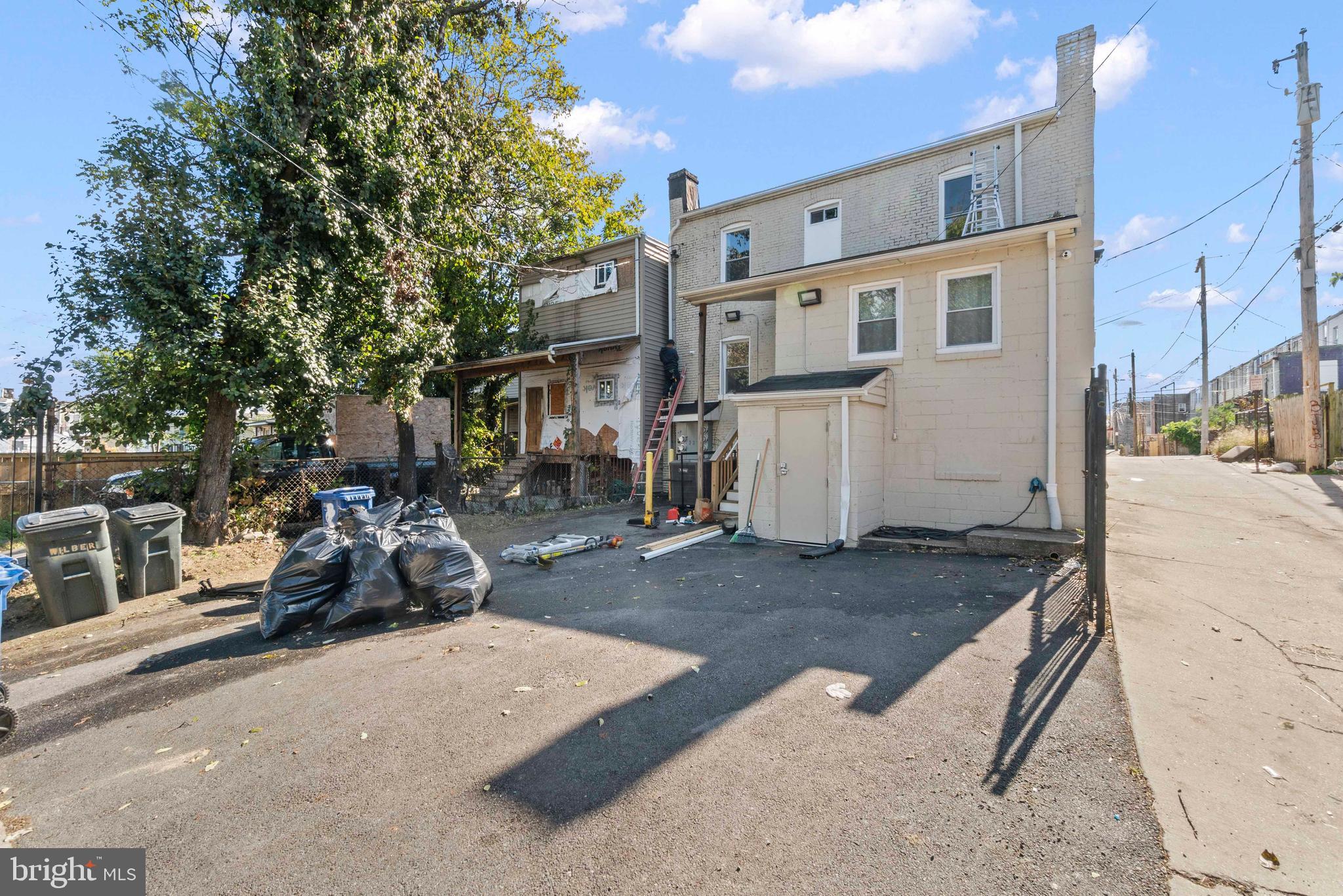 CURTIS BAY - Residential Income