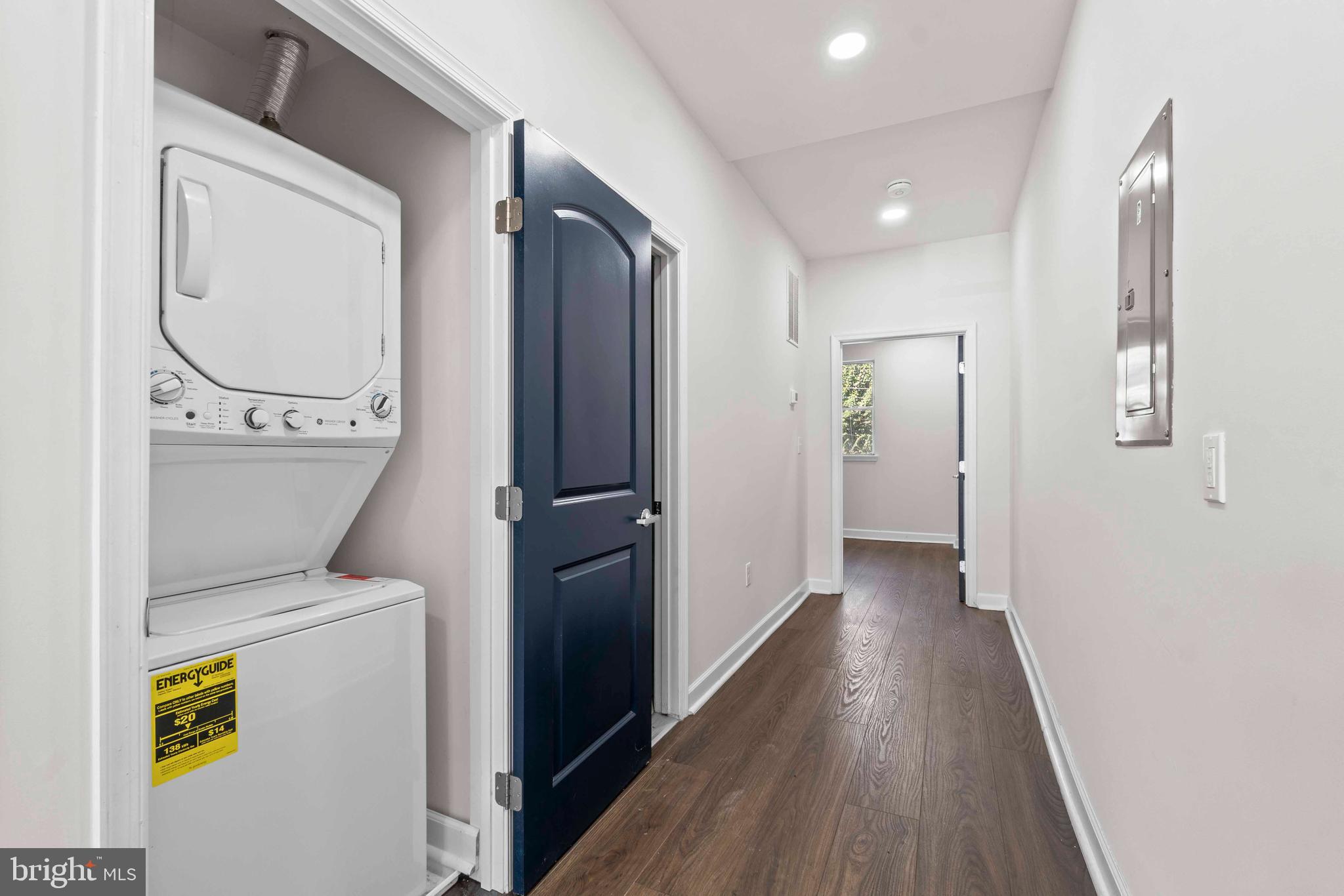 CURTIS BAY - Residential Income