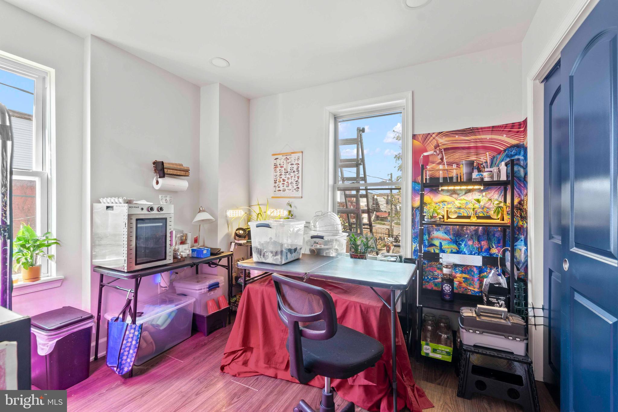 CURTIS BAY - Residential Income