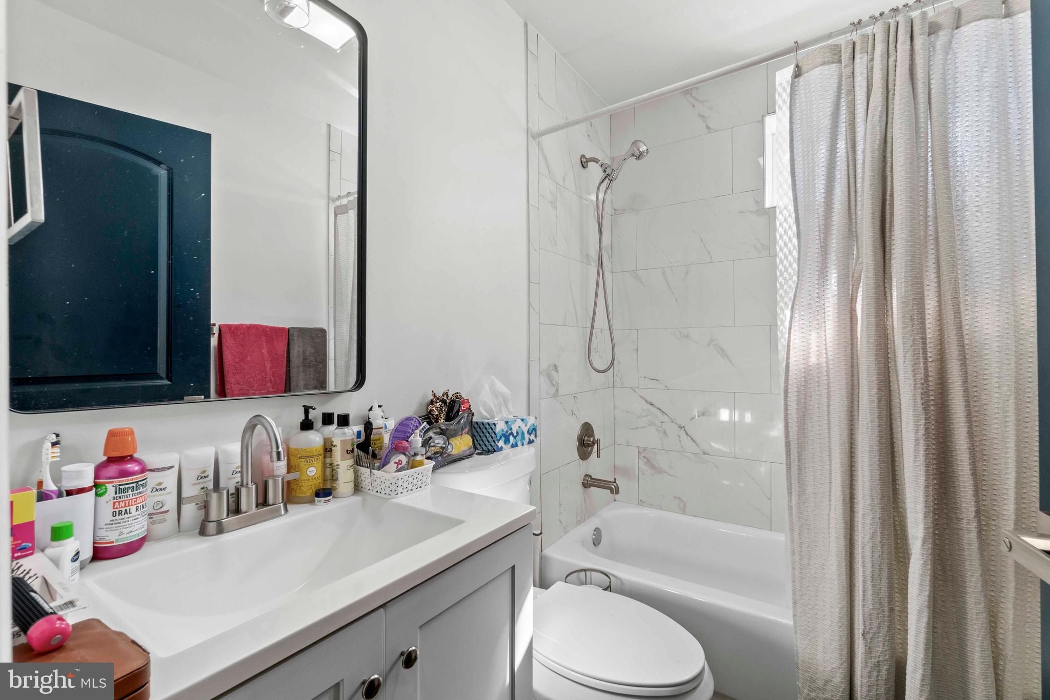 CURTIS BAY - Residential Income