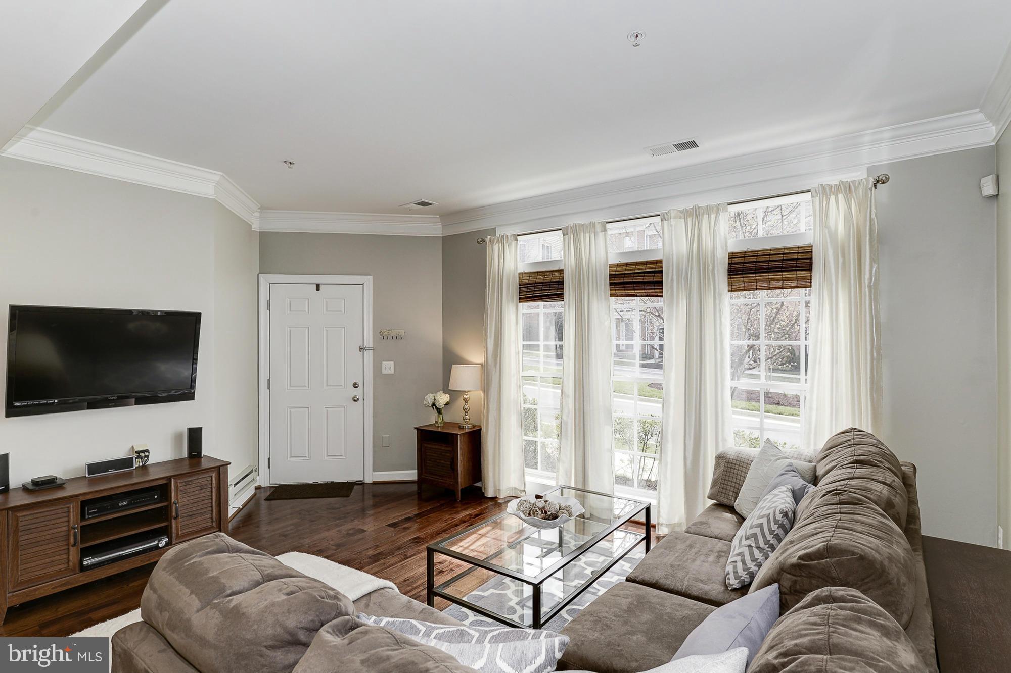 HIDDEN CREEK - Residential