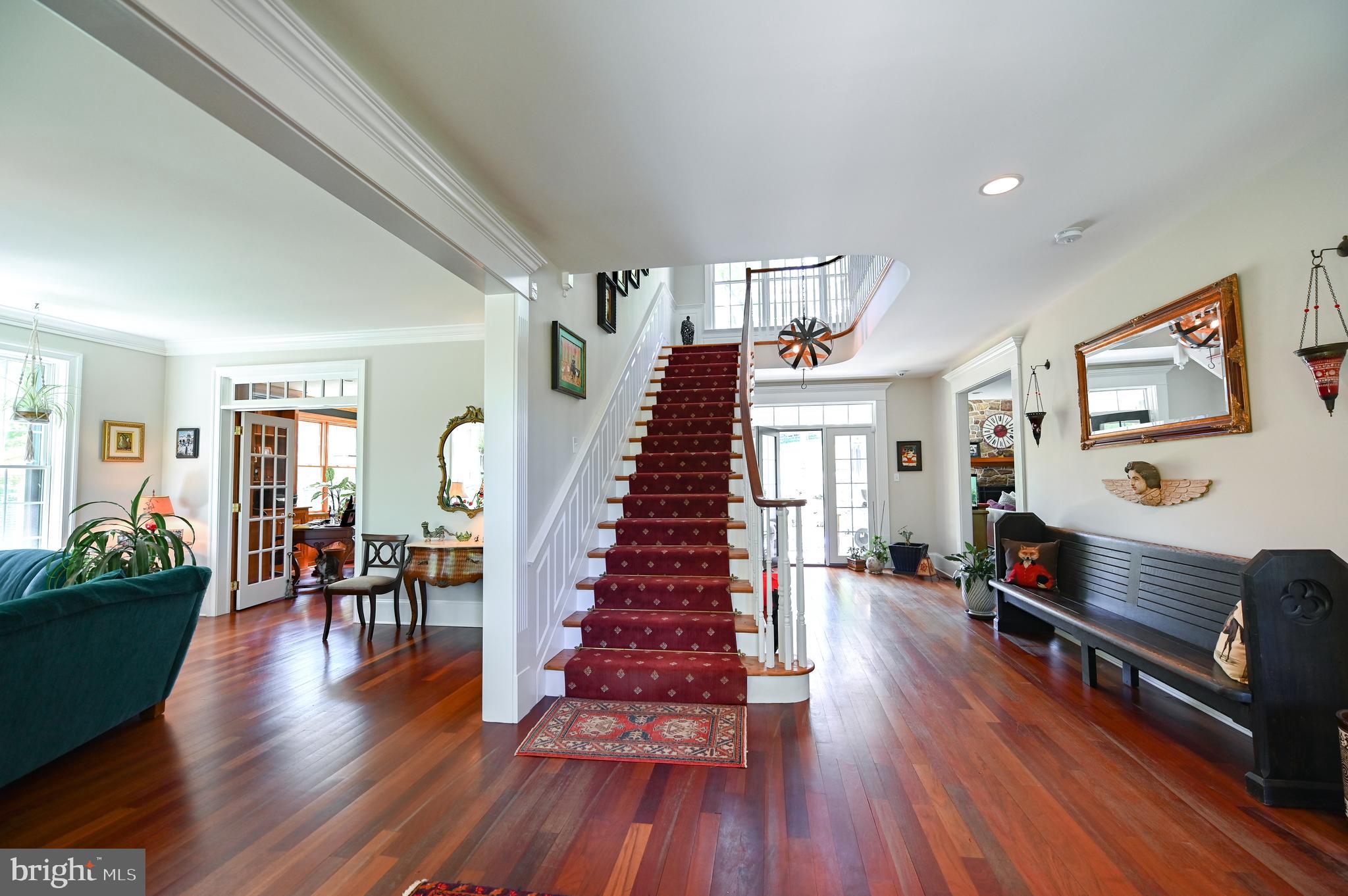 WHITEHORSE MEADOWS - Residential