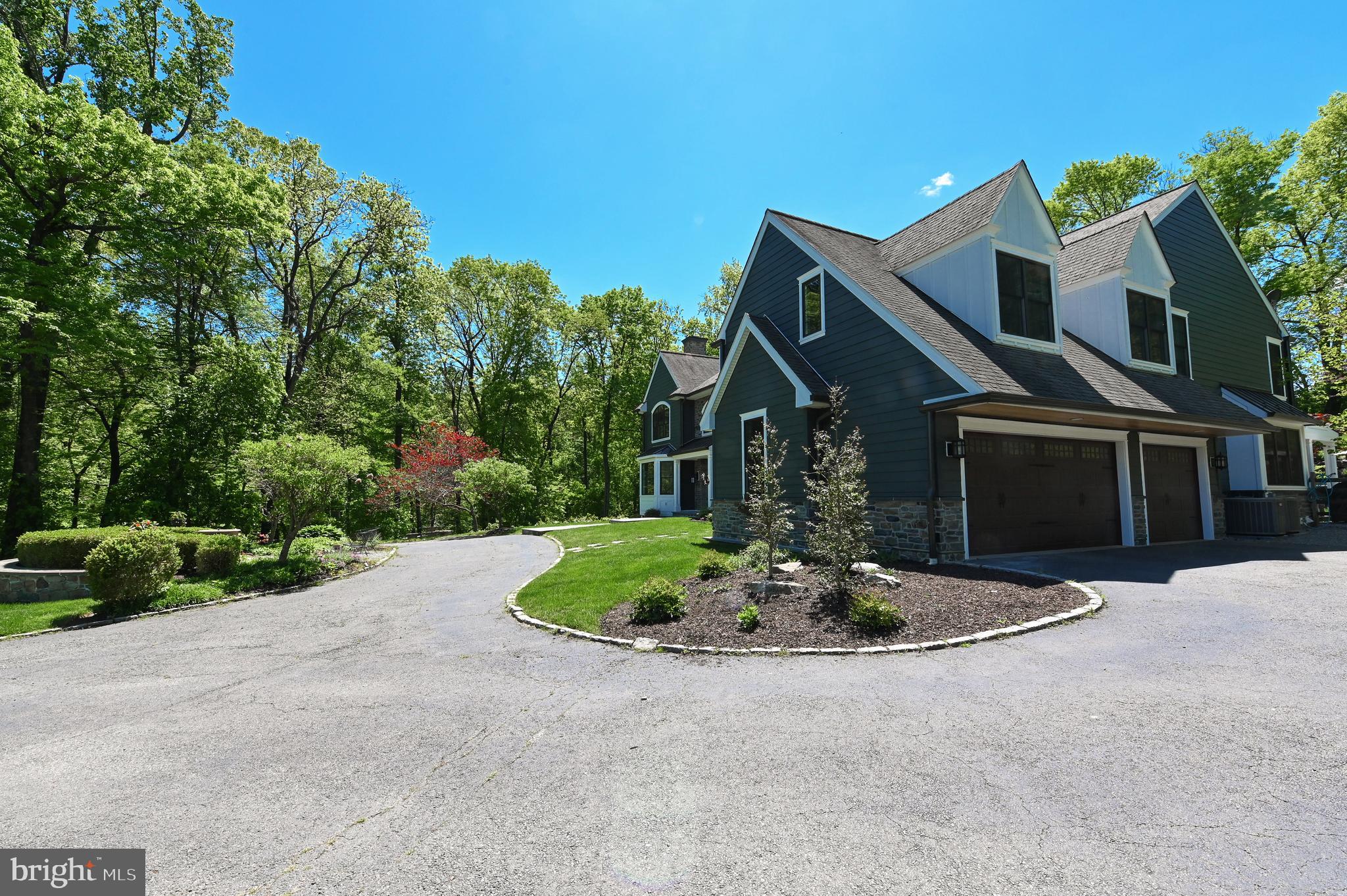 WHITEHORSE MEADOWS - Residential