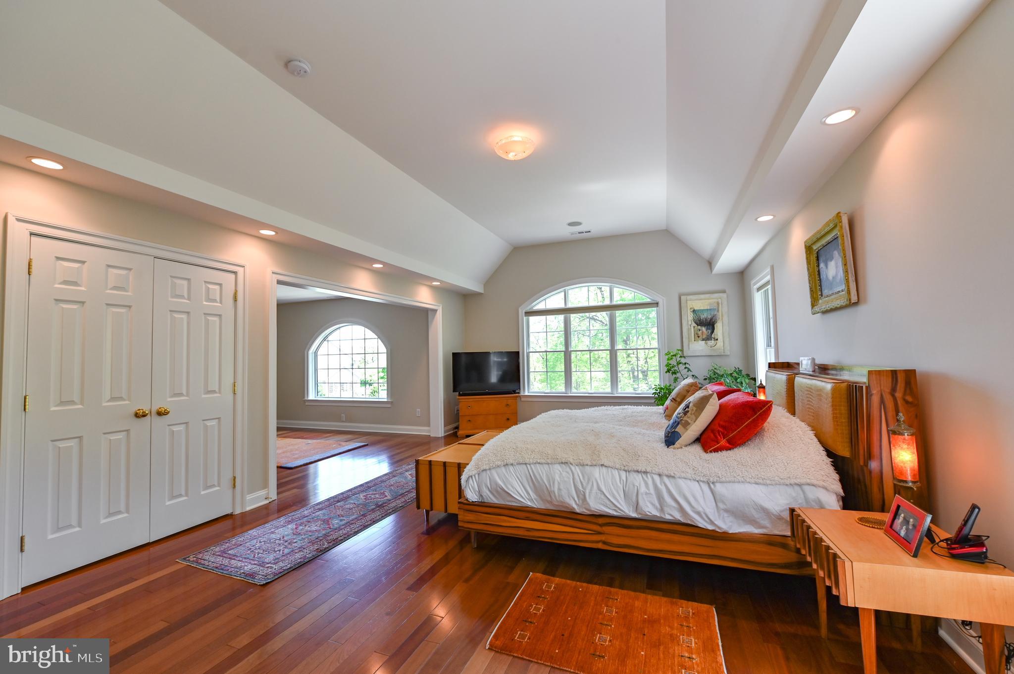 WHITEHORSE MEADOWS - Residential