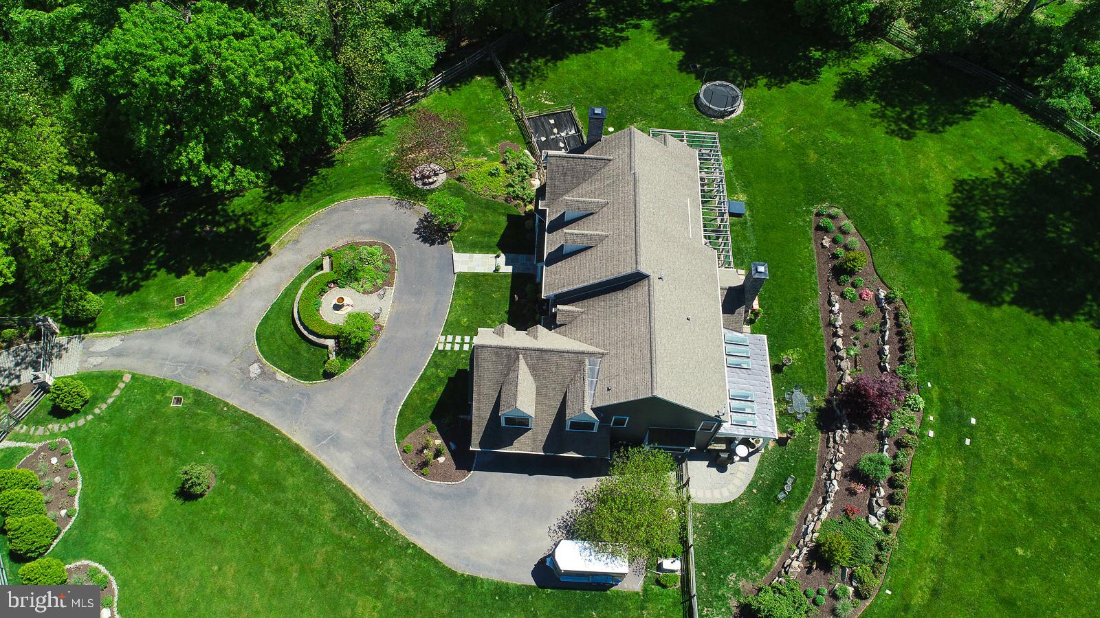 WHITEHORSE MEADOWS - Residential