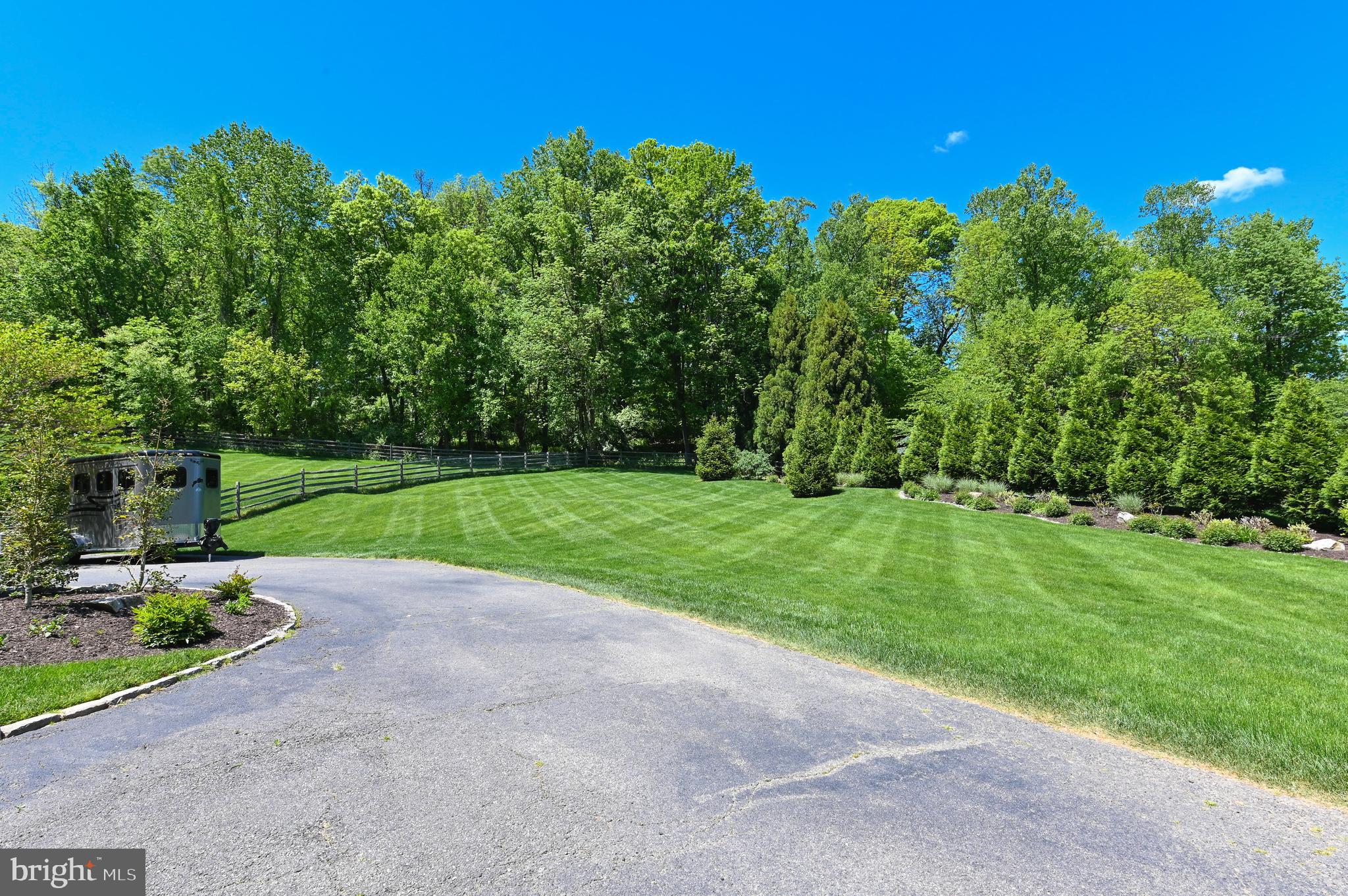 WHITEHORSE MEADOWS - Residential