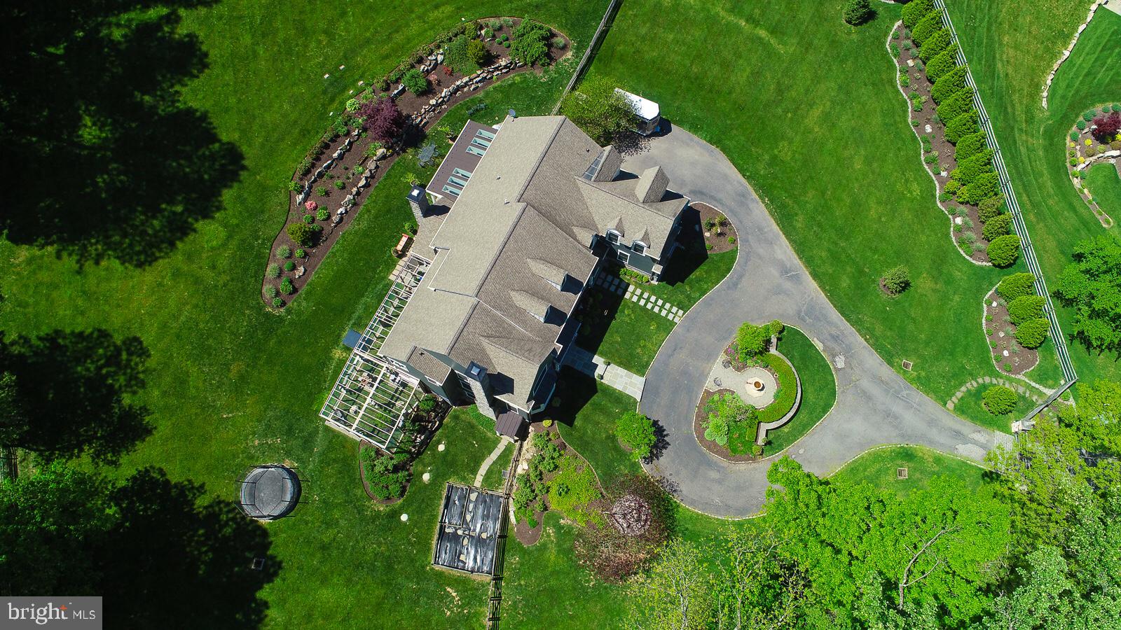 WHITEHORSE MEADOWS - Residential