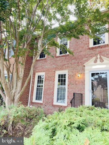 Townhouse For Rent - 10443 Red Granite Terrace<br/> OAKTON, VA 22124