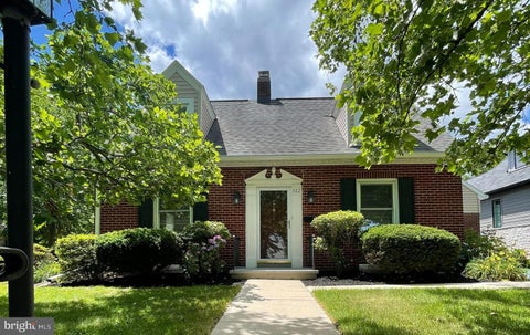 Photo of 612 Cocoa Avenue, HERSHEY, PA 17033 (MLS # PADA2061260)