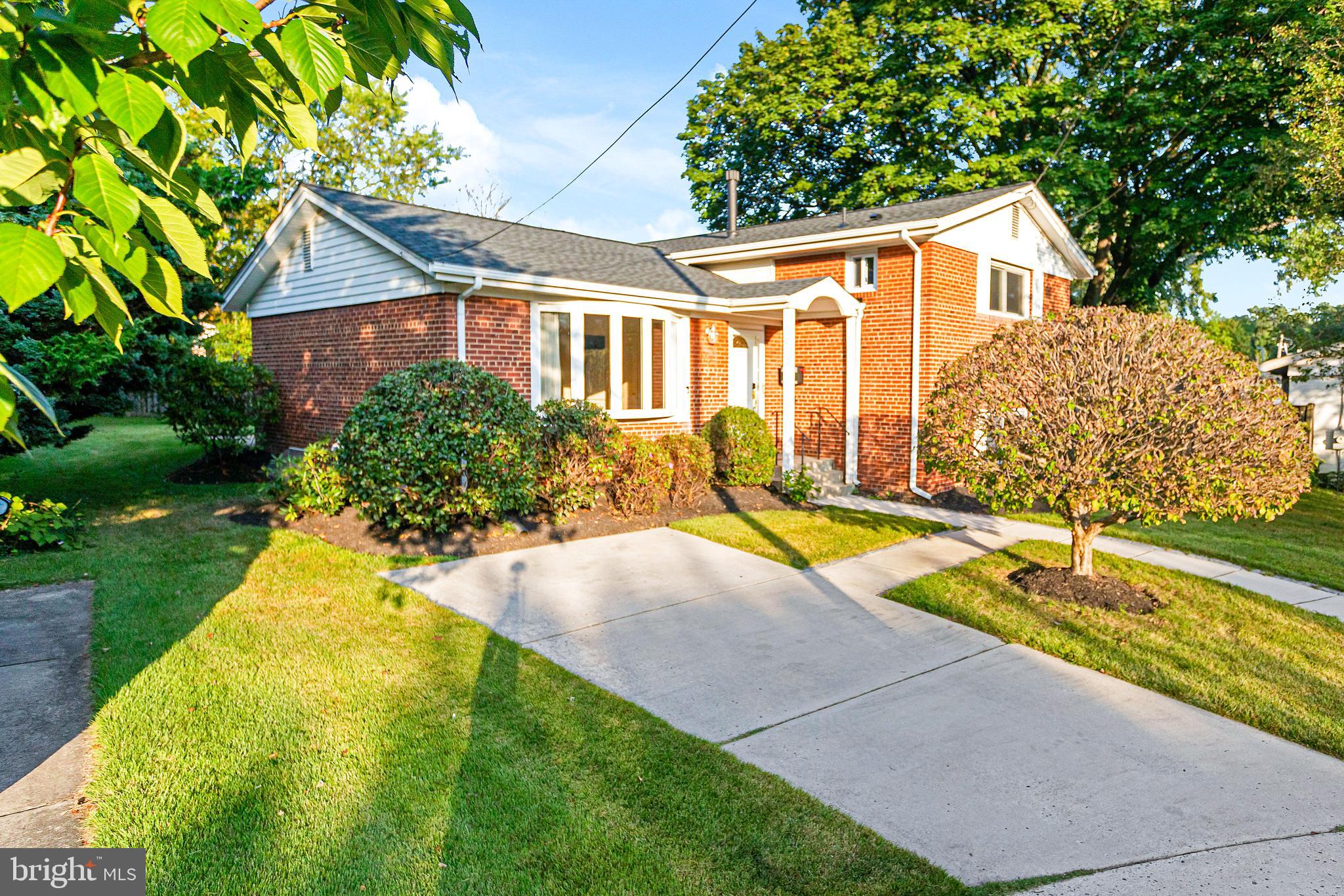 3607 SANDY COURT