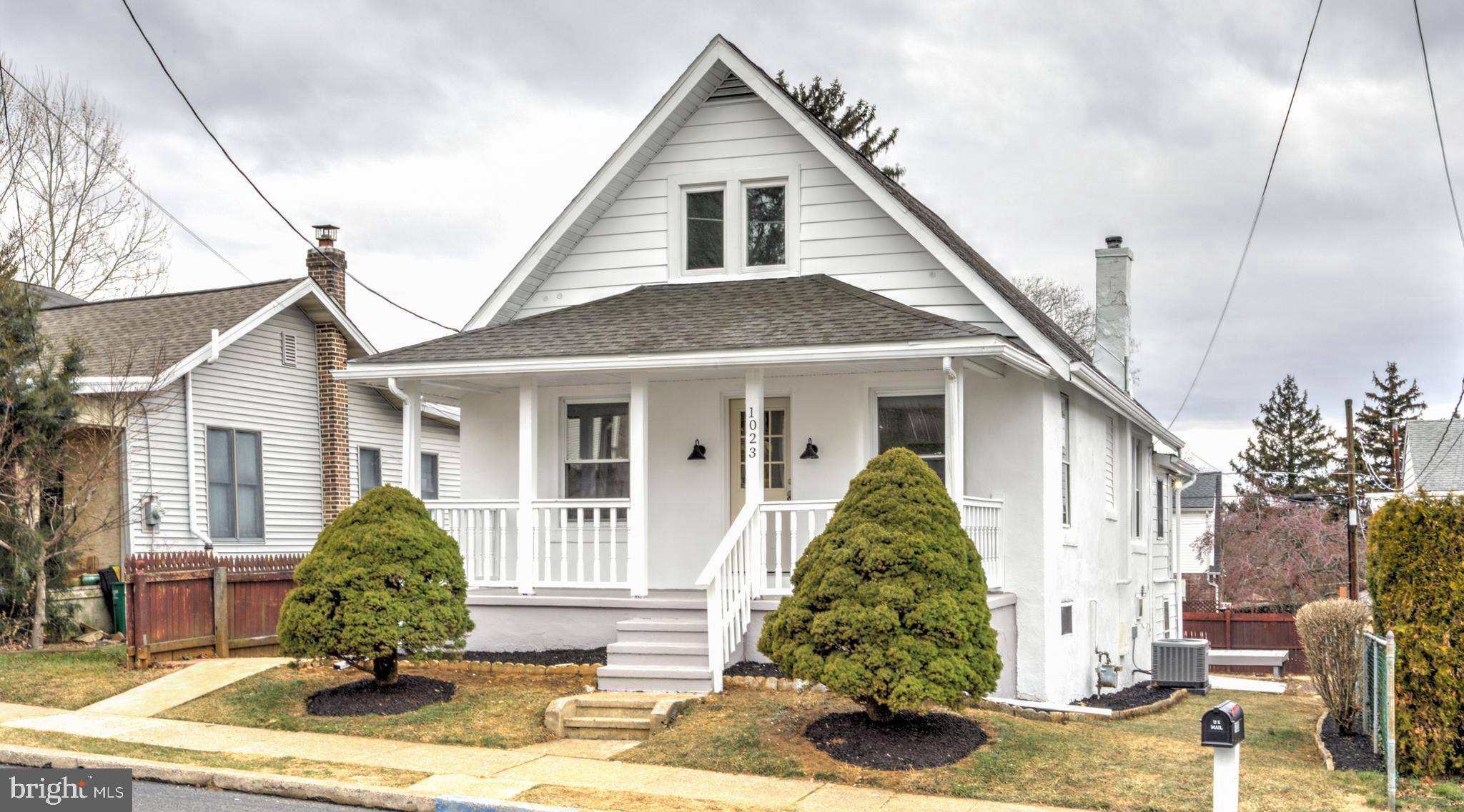 FAR HILLS FARM - Residential