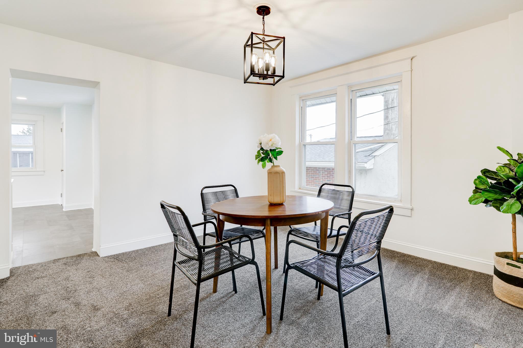 FAR HILLS FARM - Residential