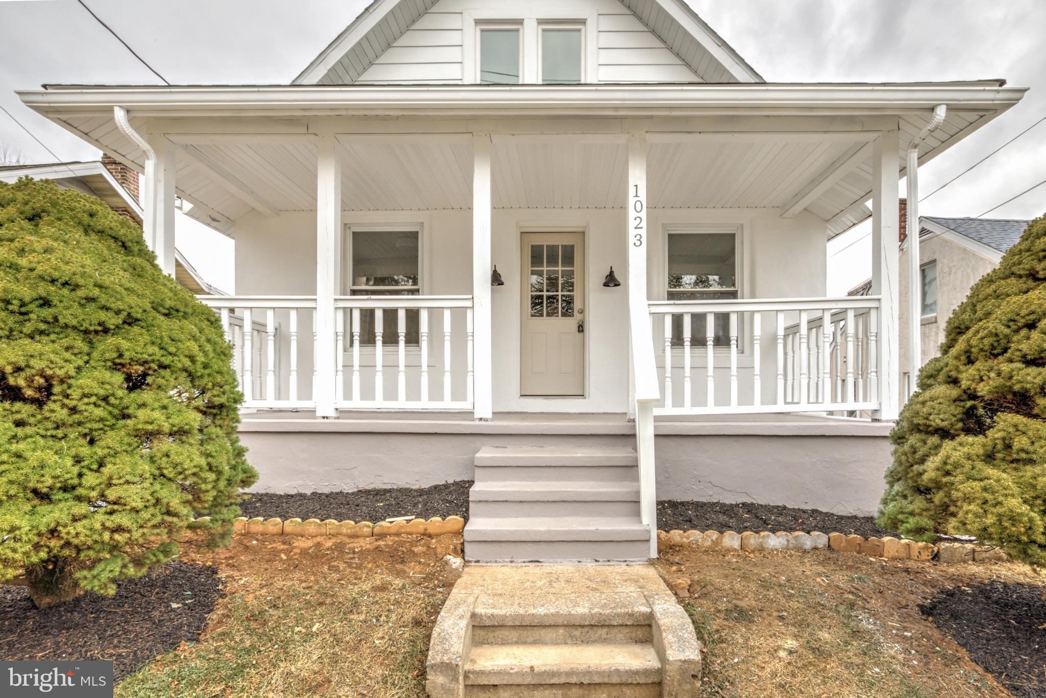 FAR HILLS FARM - Residential