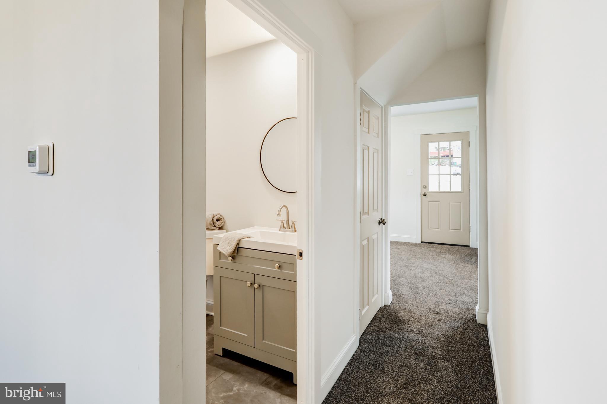 FAR HILLS FARM - Residential