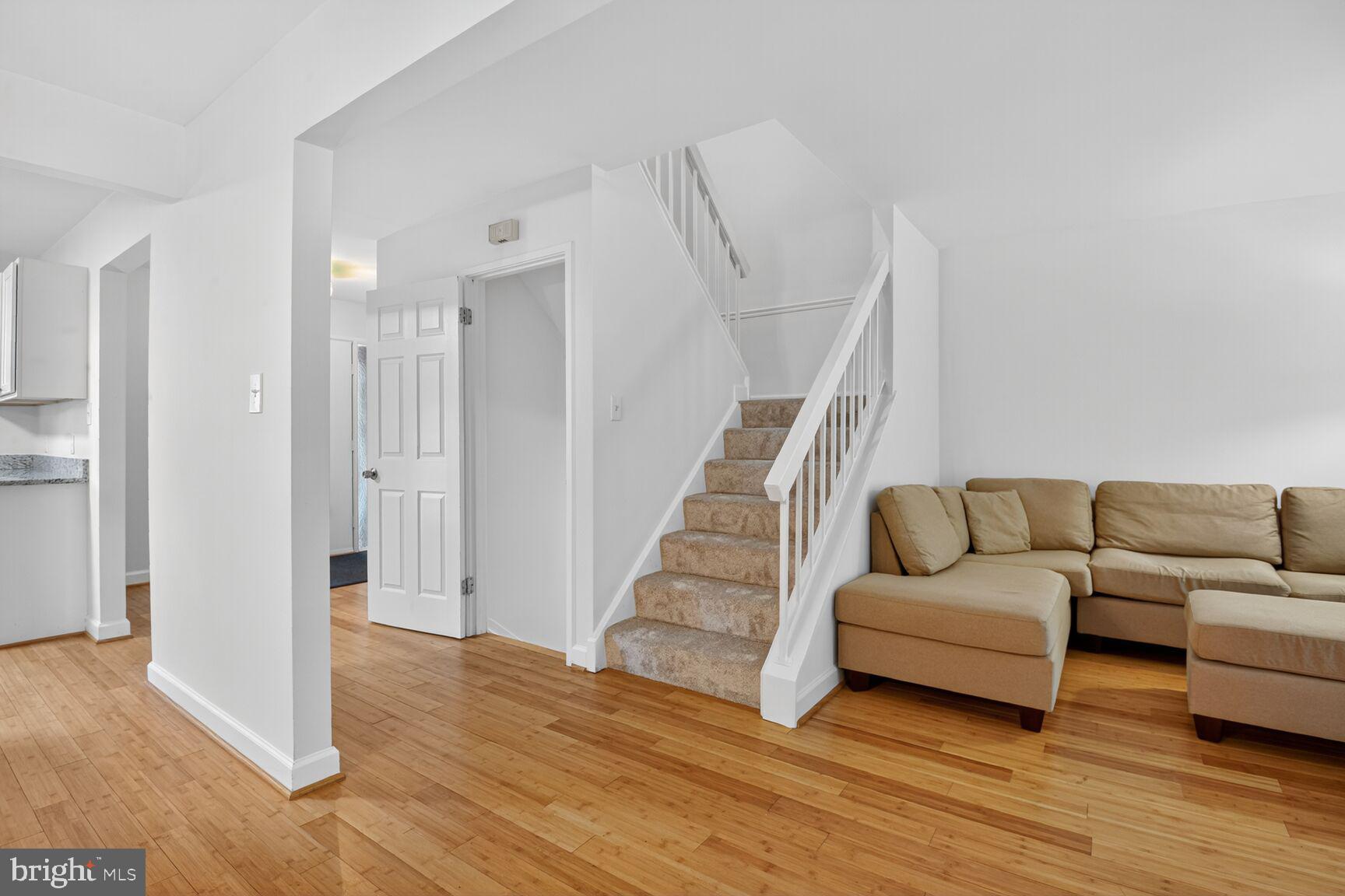 DORSEYS REGARD - Residential