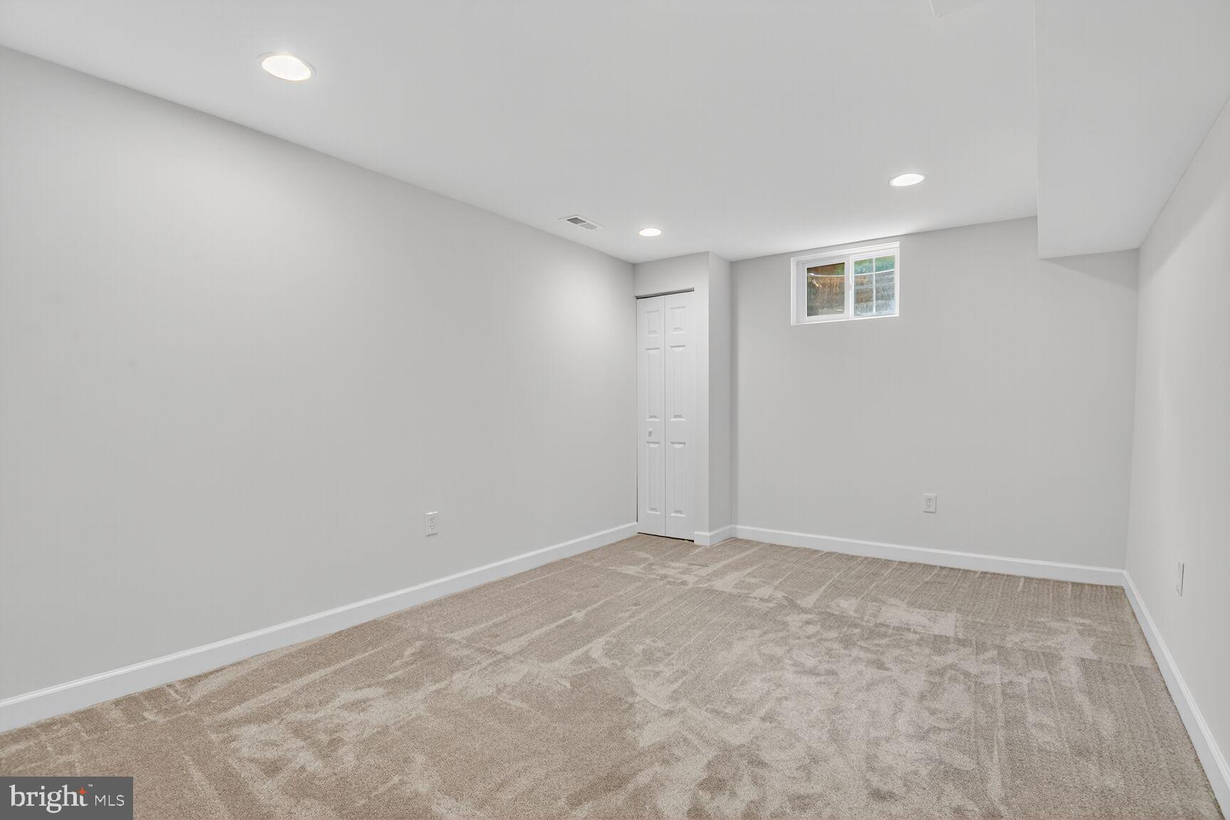 DORSEYS REGARD - Residential