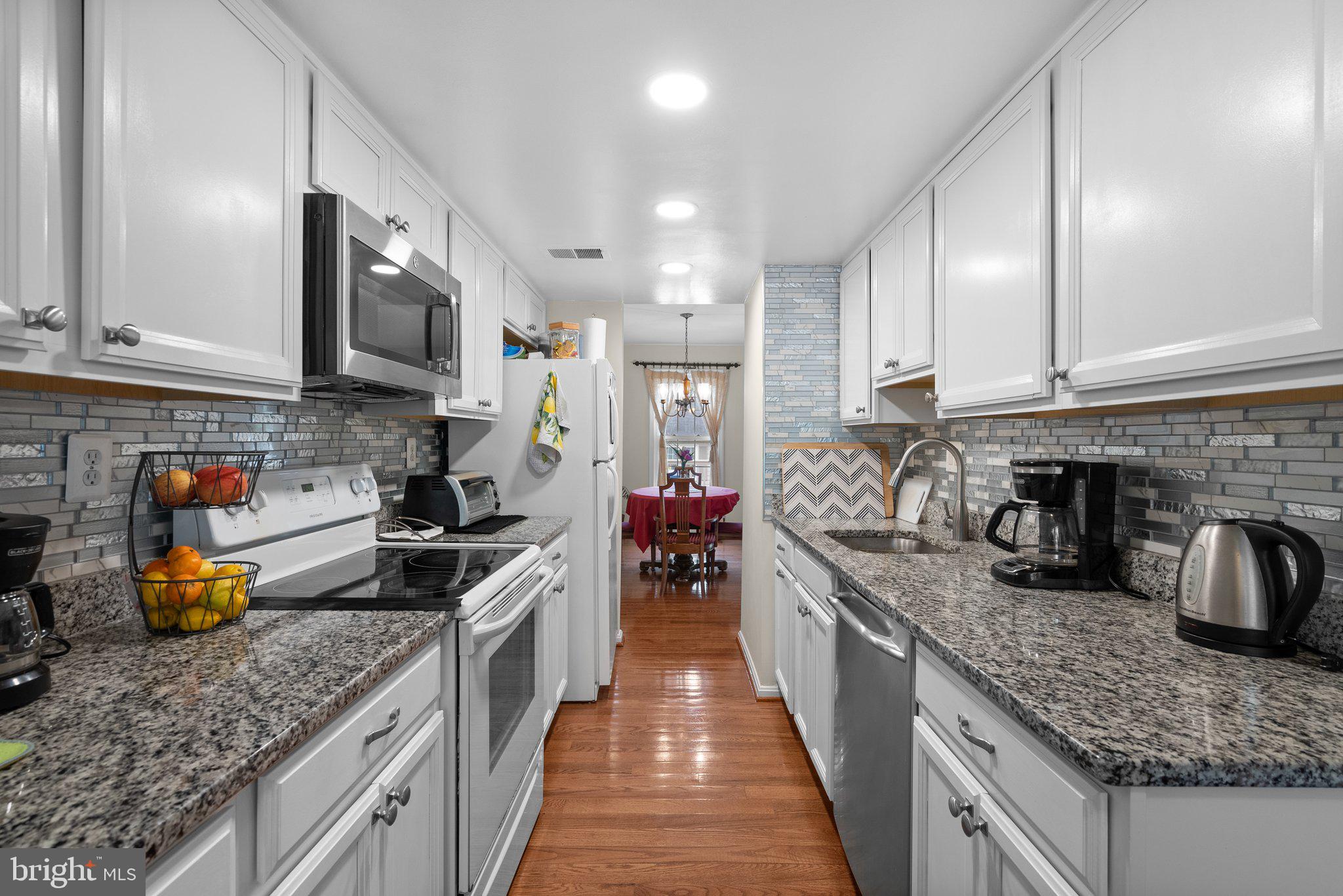 PARTRIDGE PLACE - Residential