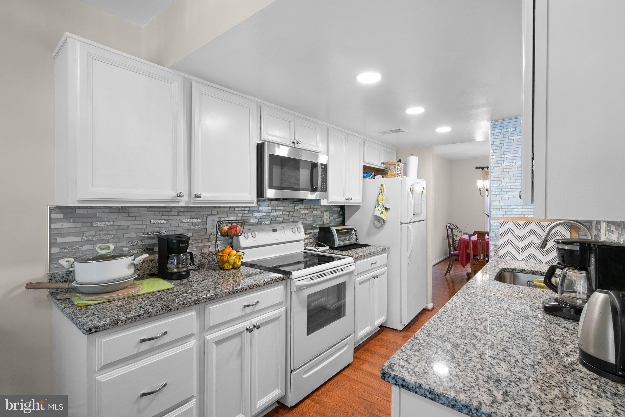 PARTRIDGE PLACE - Residential