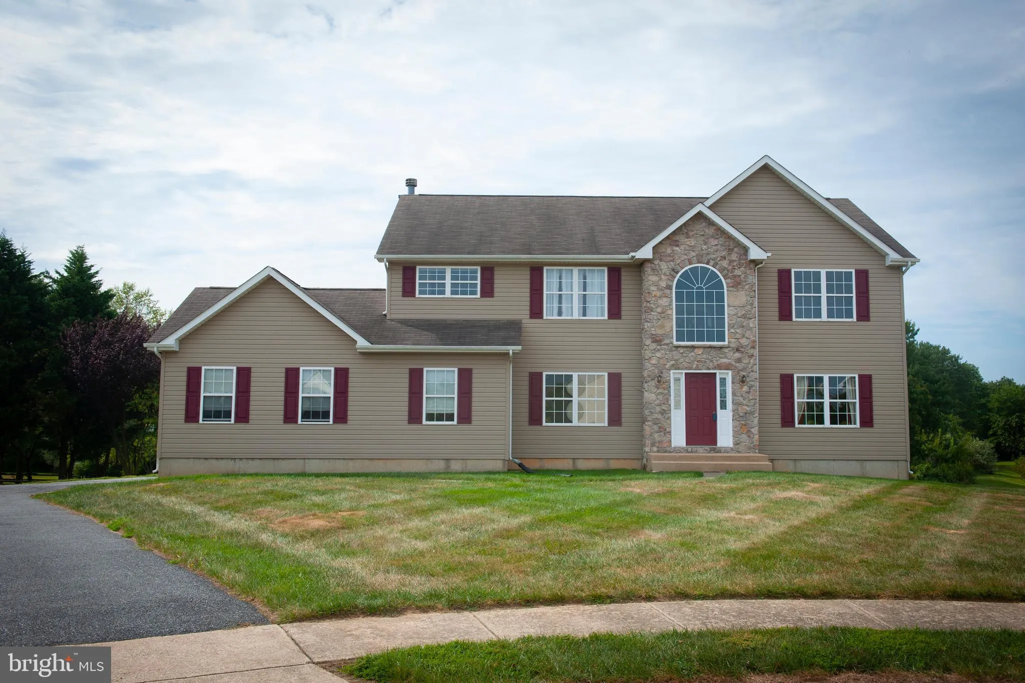 221 Thomas Drive, Middletown, DE 19709