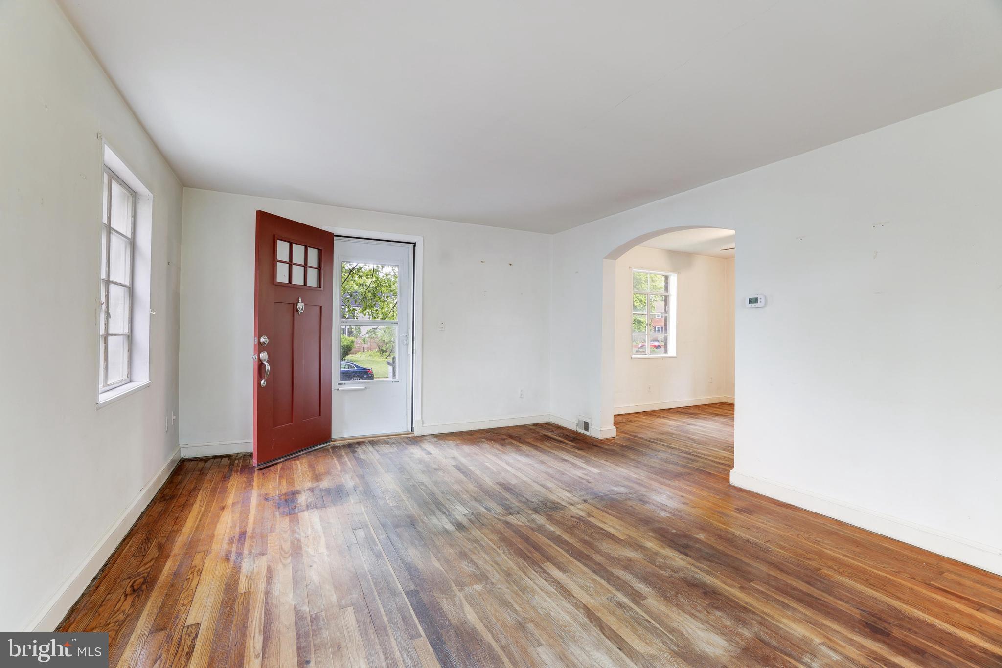 ARLINGTON FOREST - Residential