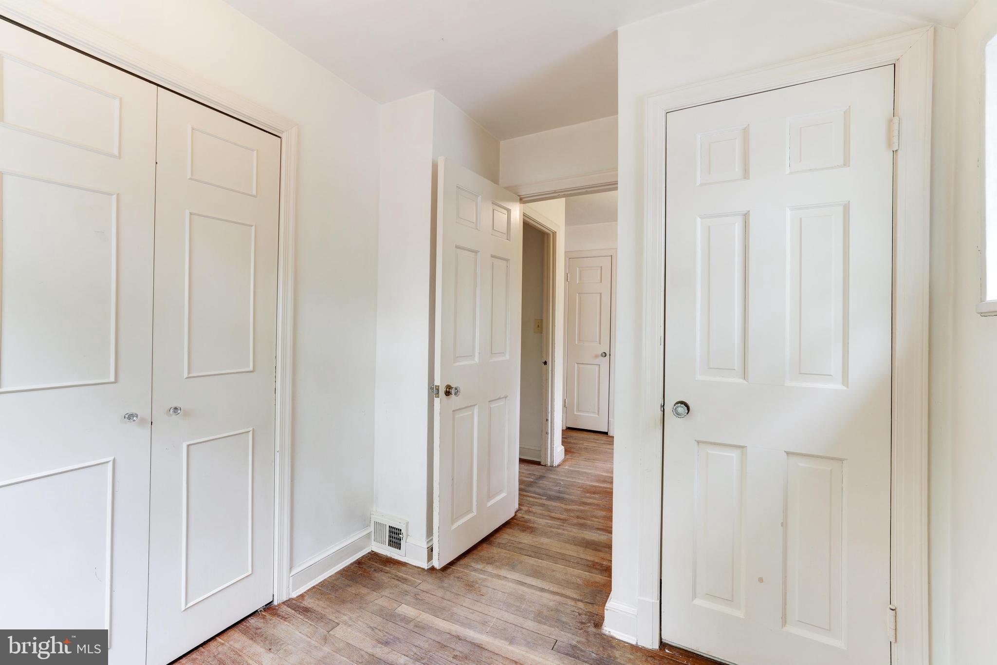 ARLINGTON FOREST - Residential