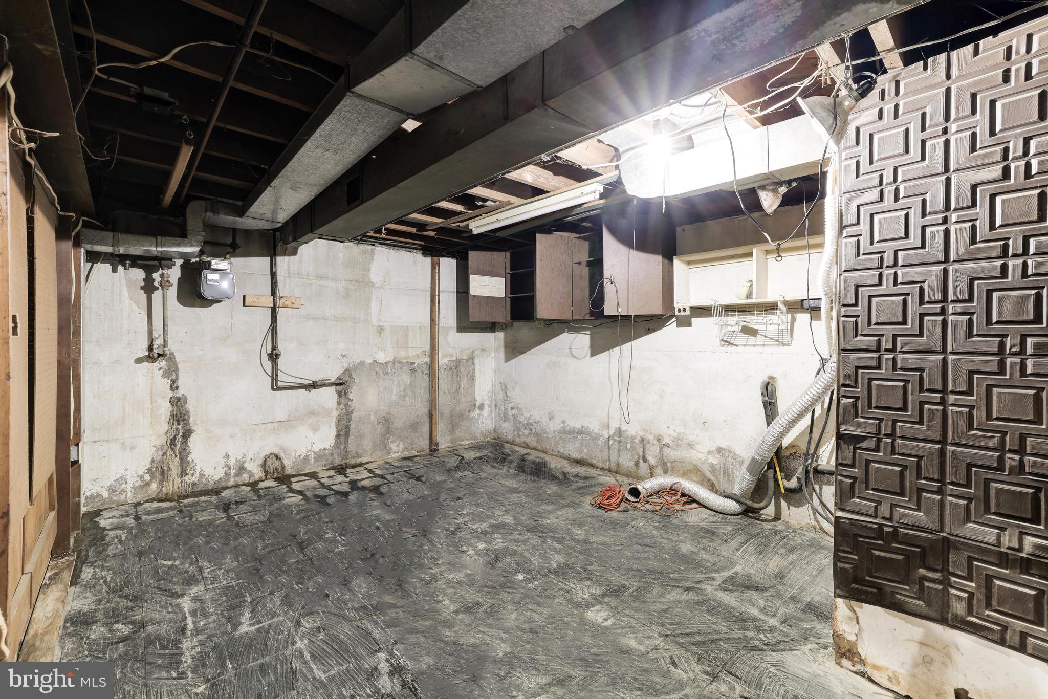 ARLINGTON FOREST - Residential