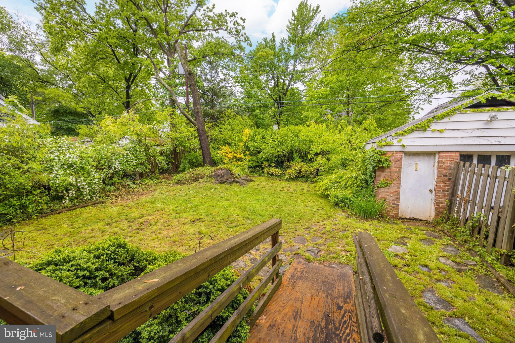 ARLINGTON FOREST - Residential