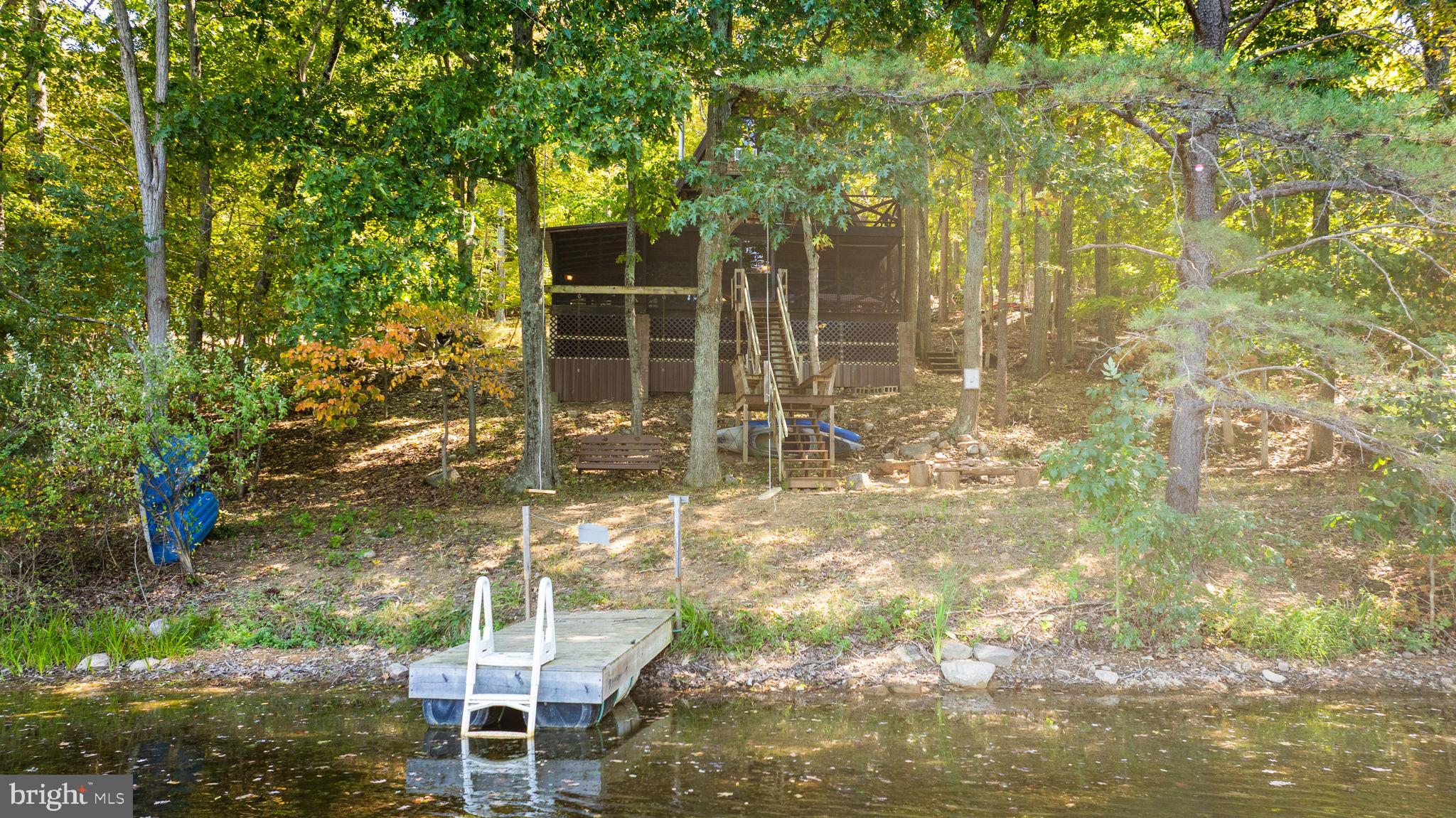 THUNDERBIRD HILLS - Residential