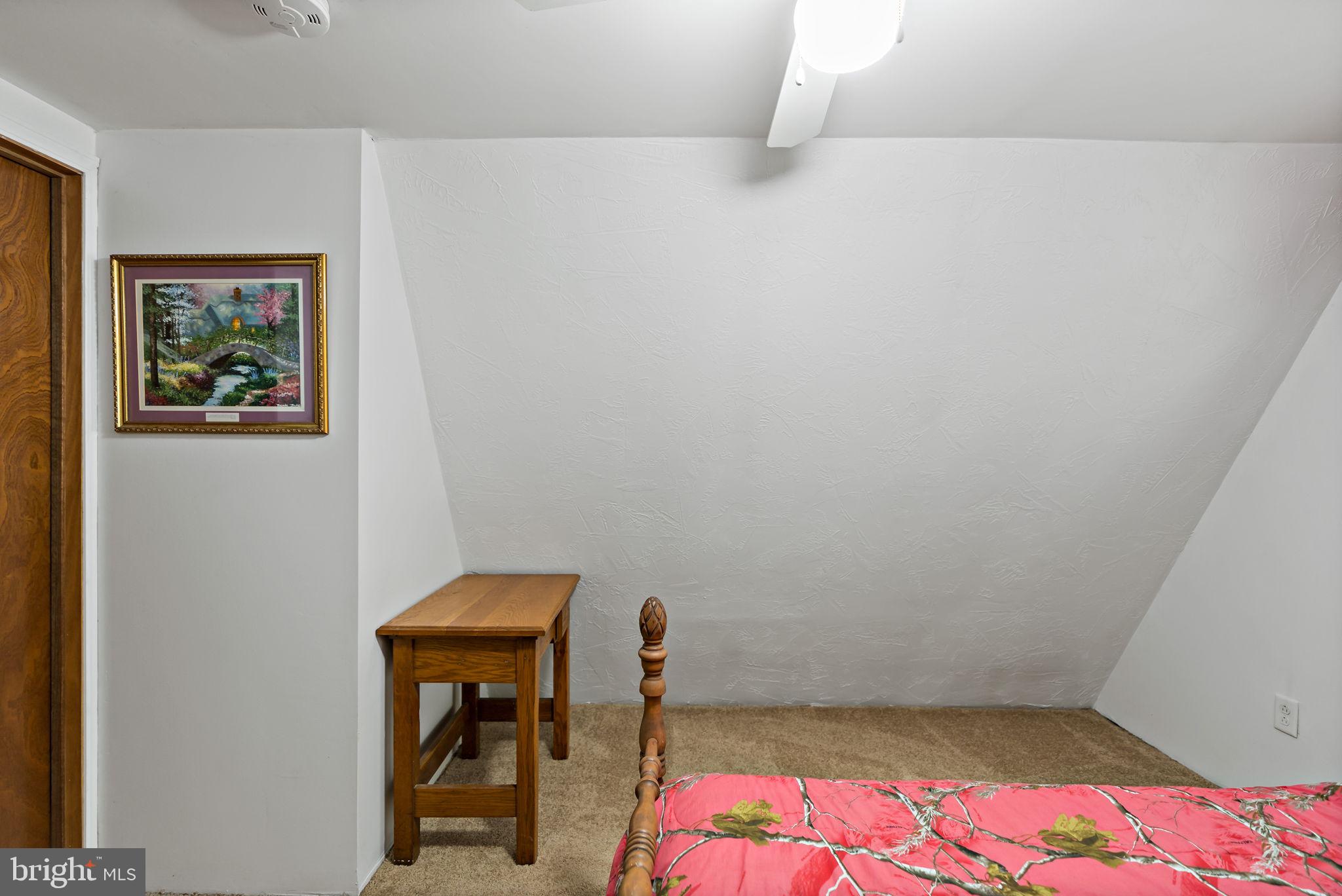 THUNDERBIRD HILLS - Residential