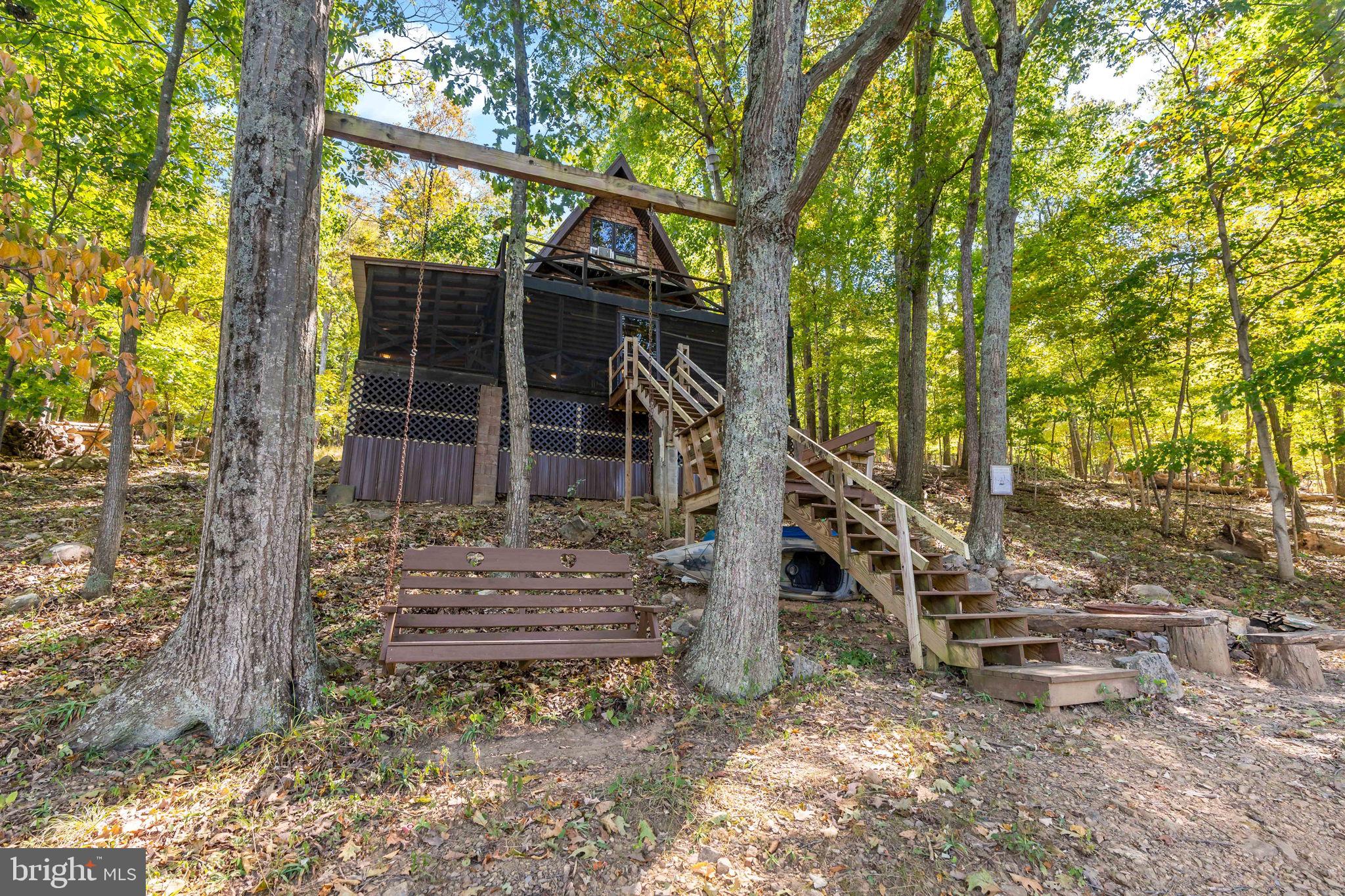 THUNDERBIRD HILLS - Residential