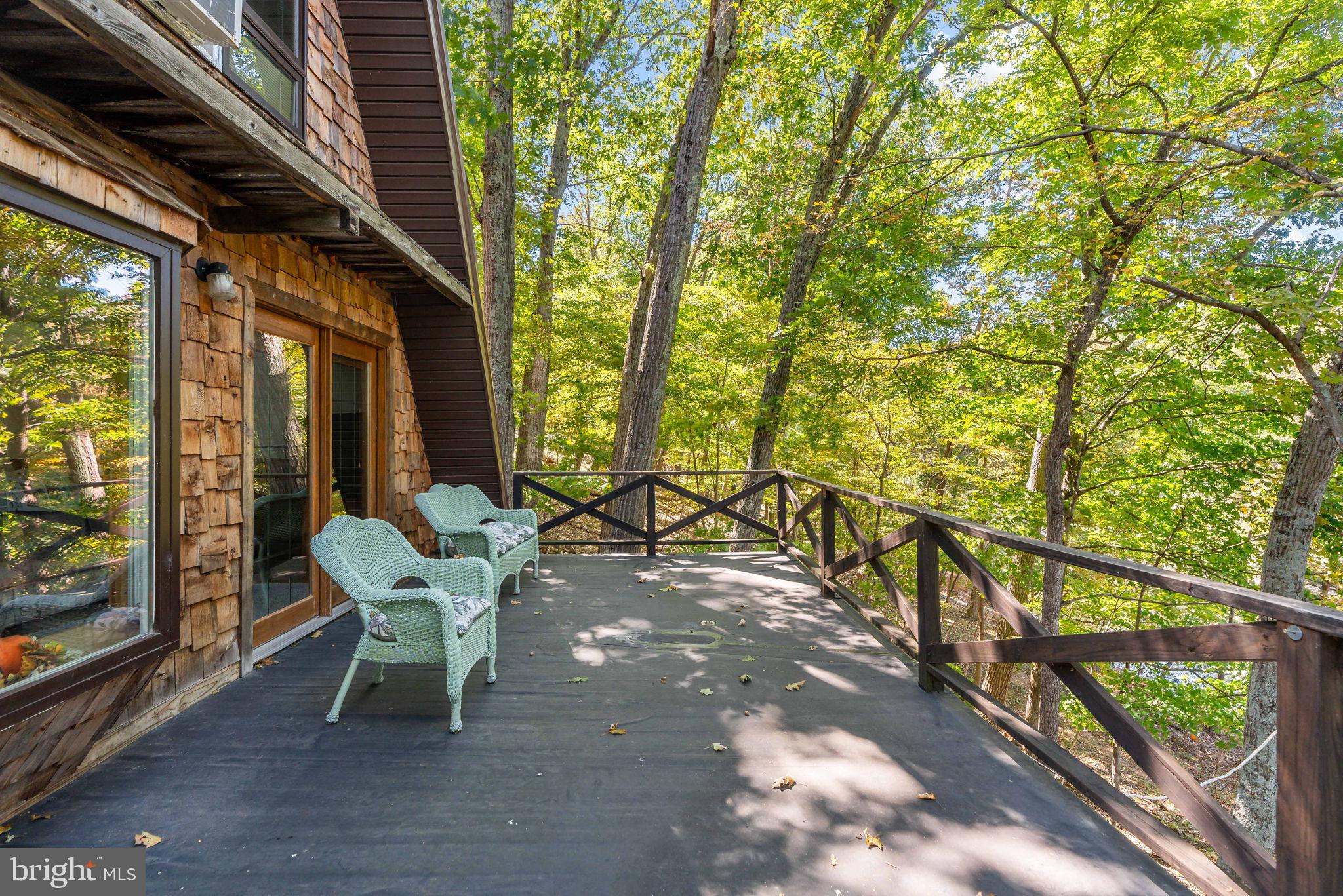 THUNDERBIRD HILLS - Residential