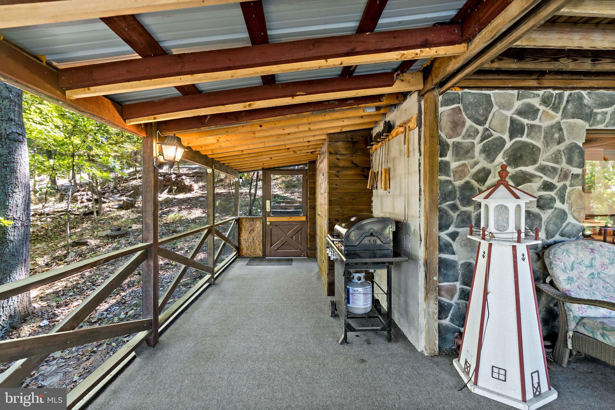 THUNDERBIRD HILLS - Residential