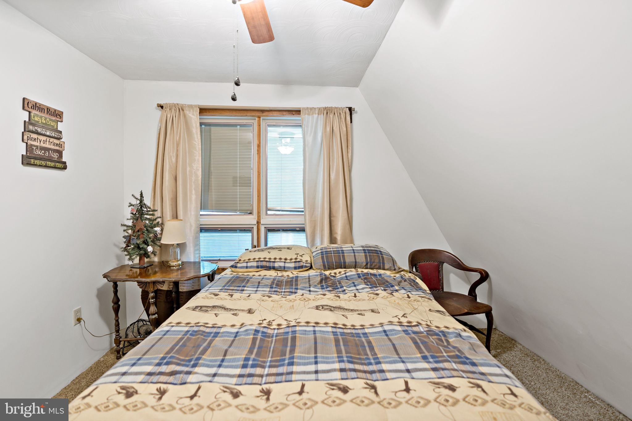 THUNDERBIRD HILLS - Residential