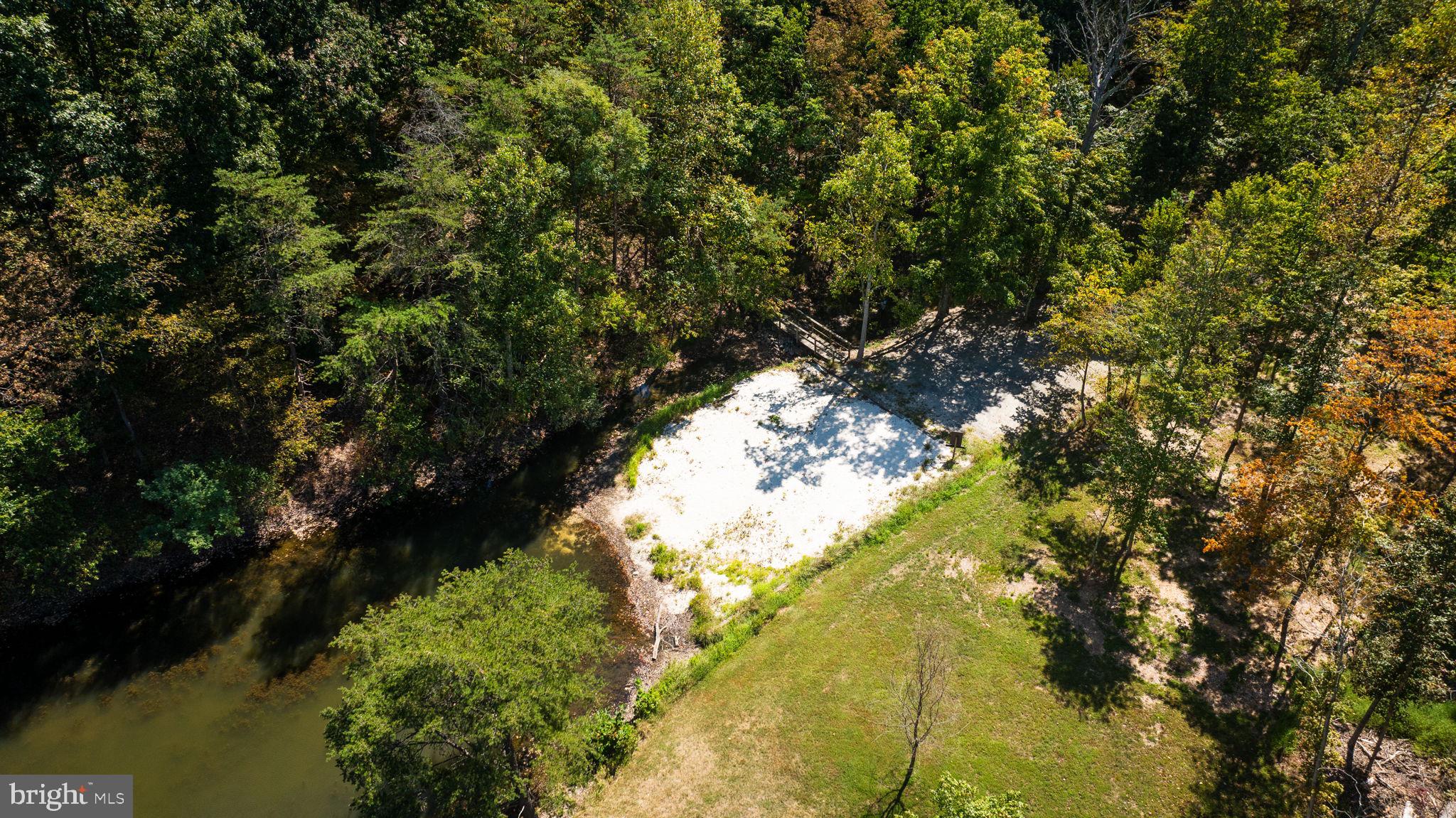 THUNDERBIRD HILLS - Residential