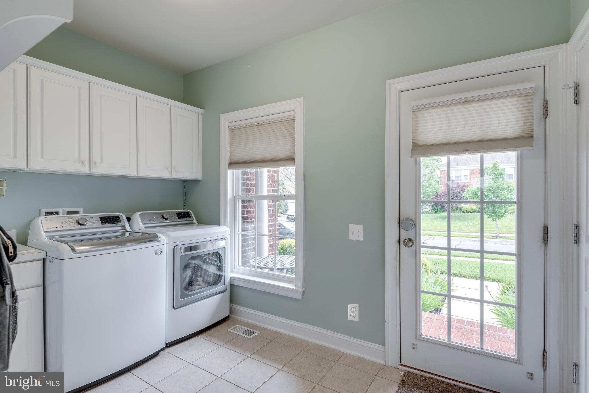 RED CEDAR - Residential Lease