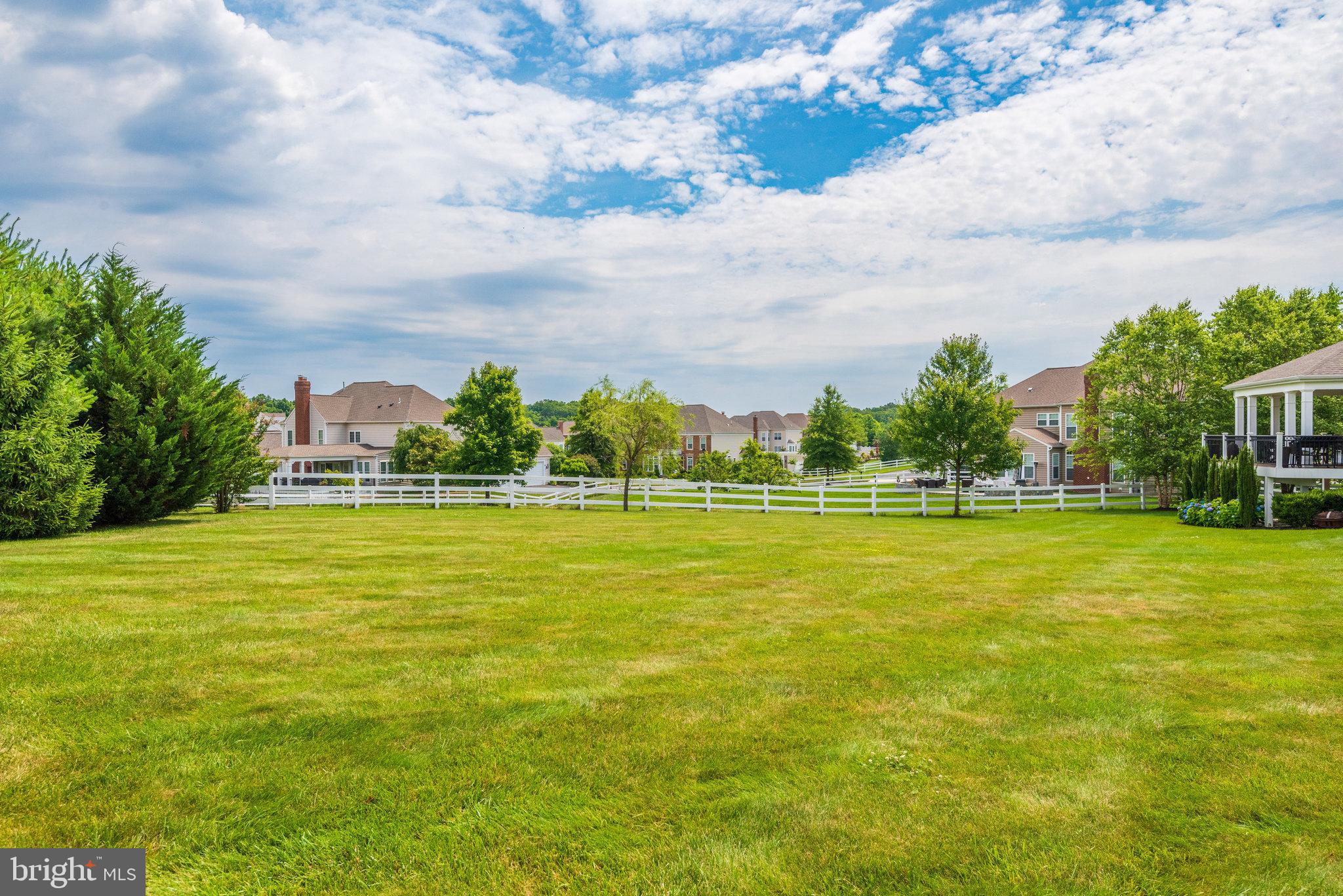 RED CEDAR - Residential Lease