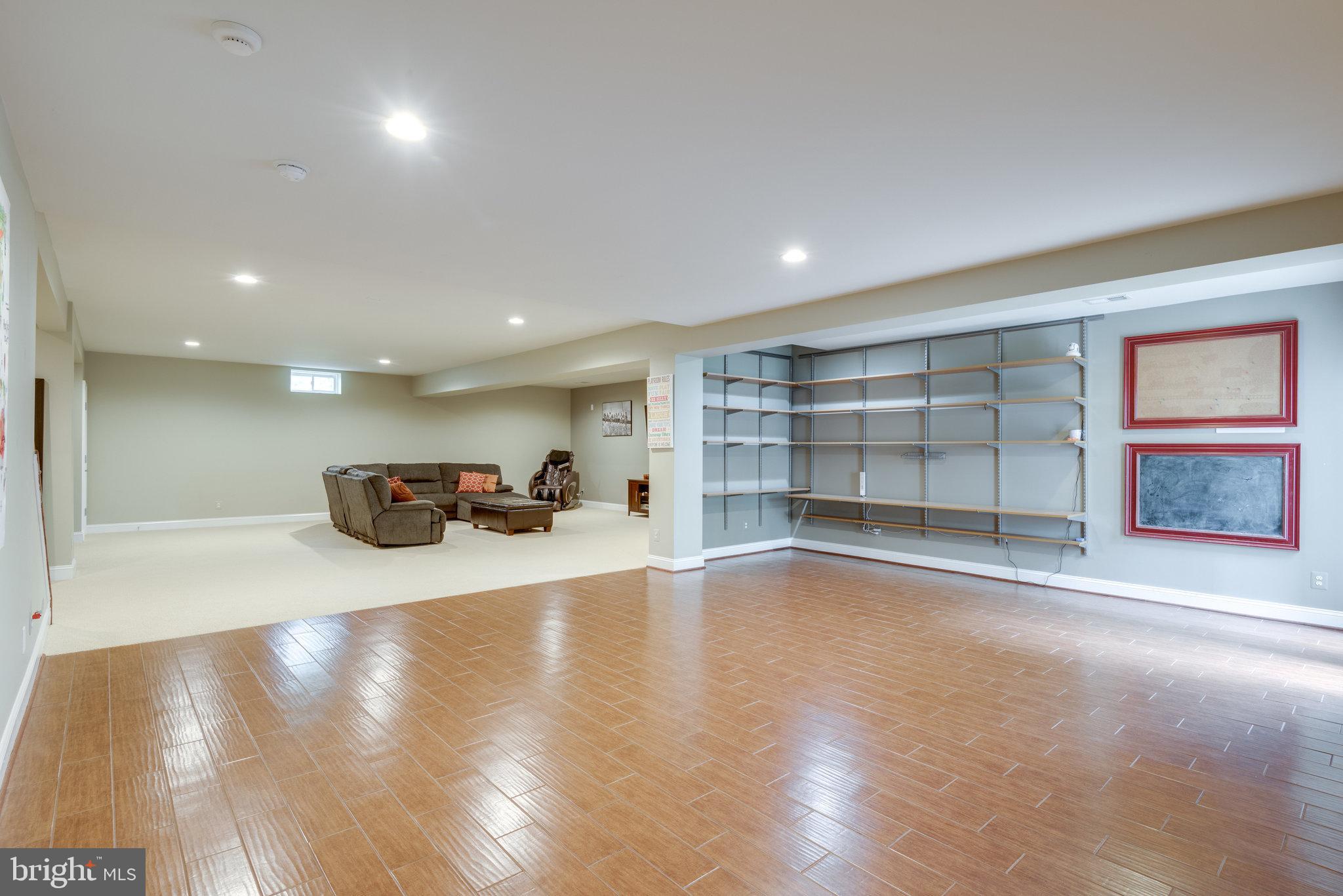 RED CEDAR - Residential Lease