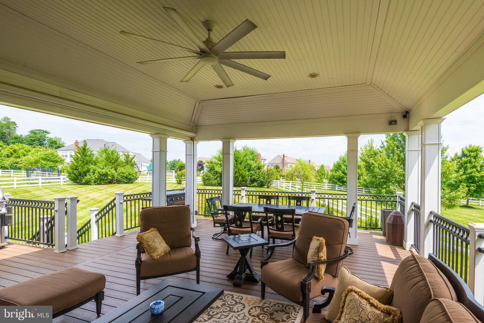 RED CEDAR - Residential Lease