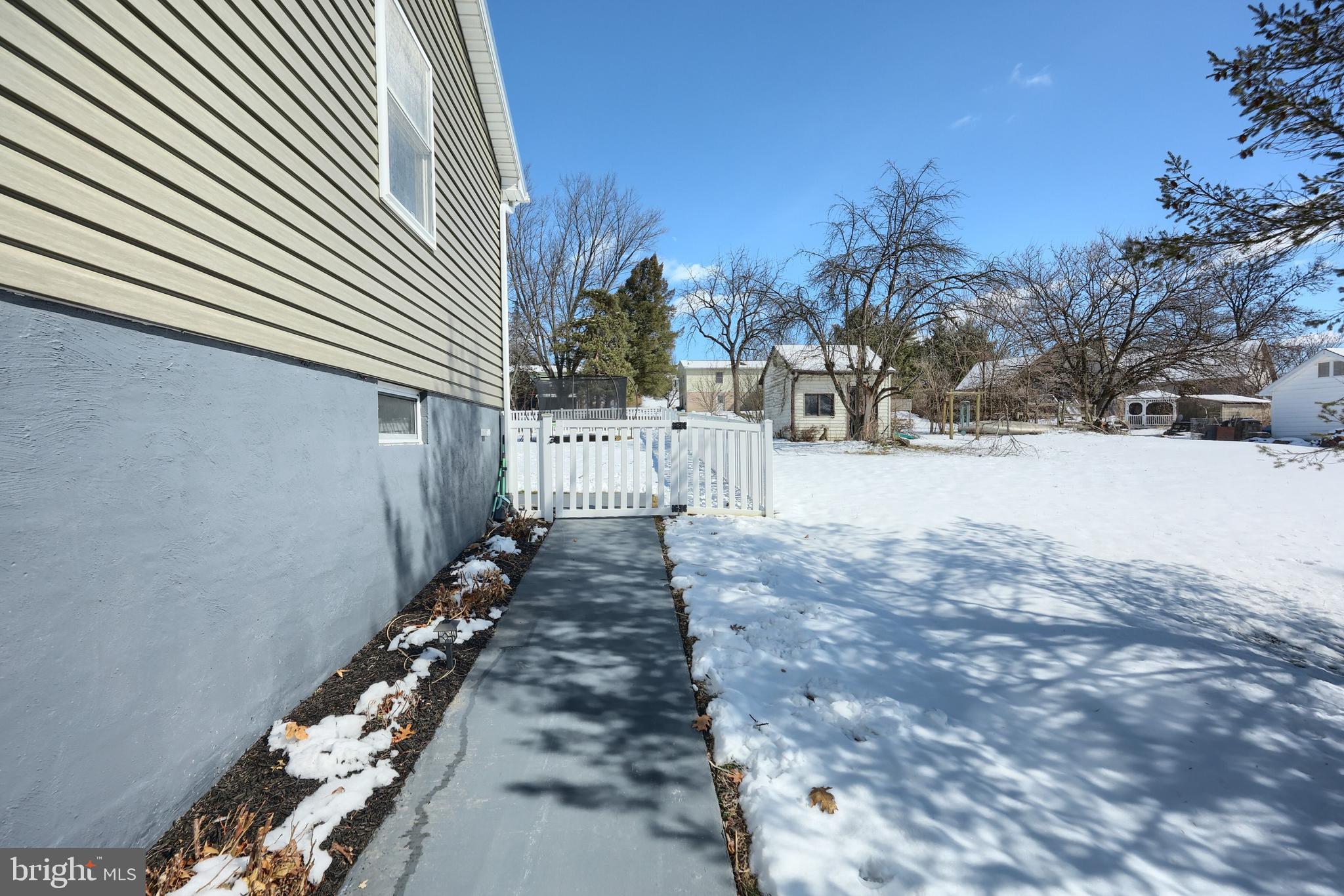 LAKE MEADE - Residential