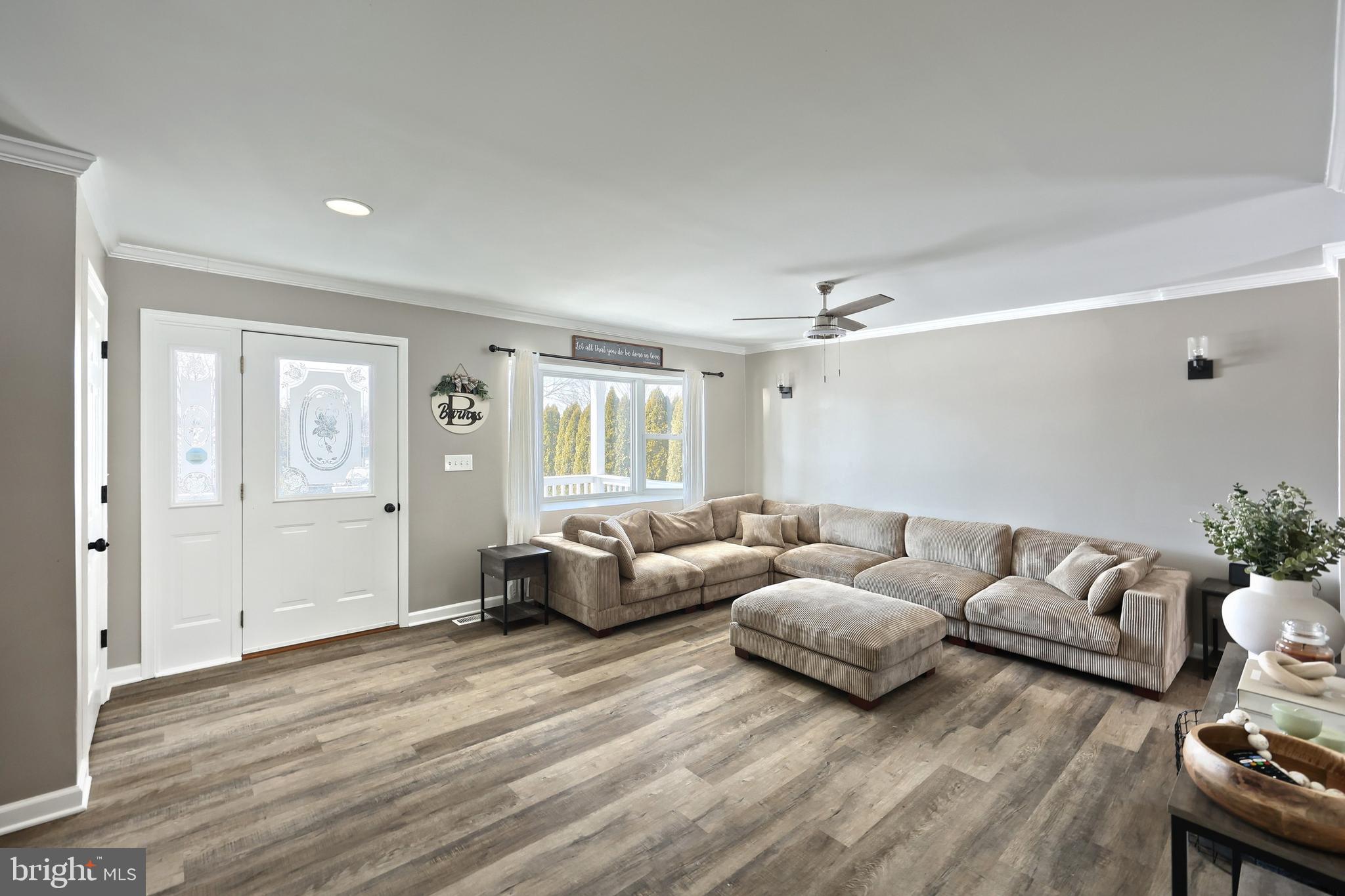 LAKE MEADE - Residential