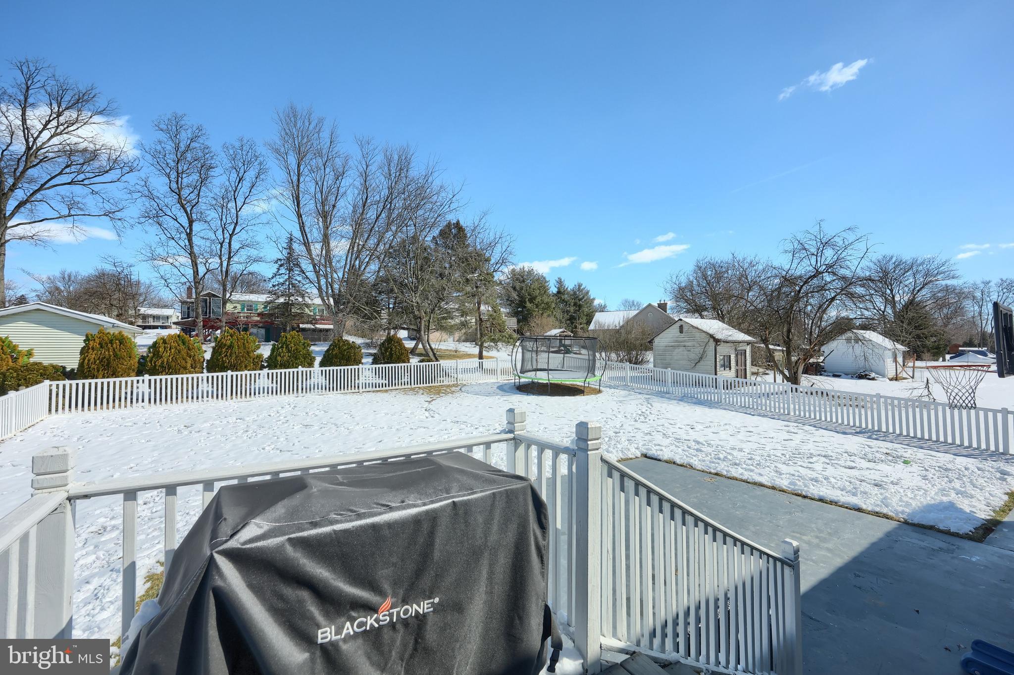 LAKE MEADE - Residential