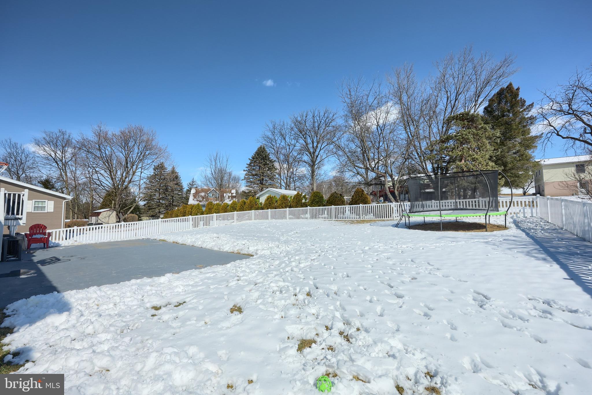 LAKE MEADE - Residential