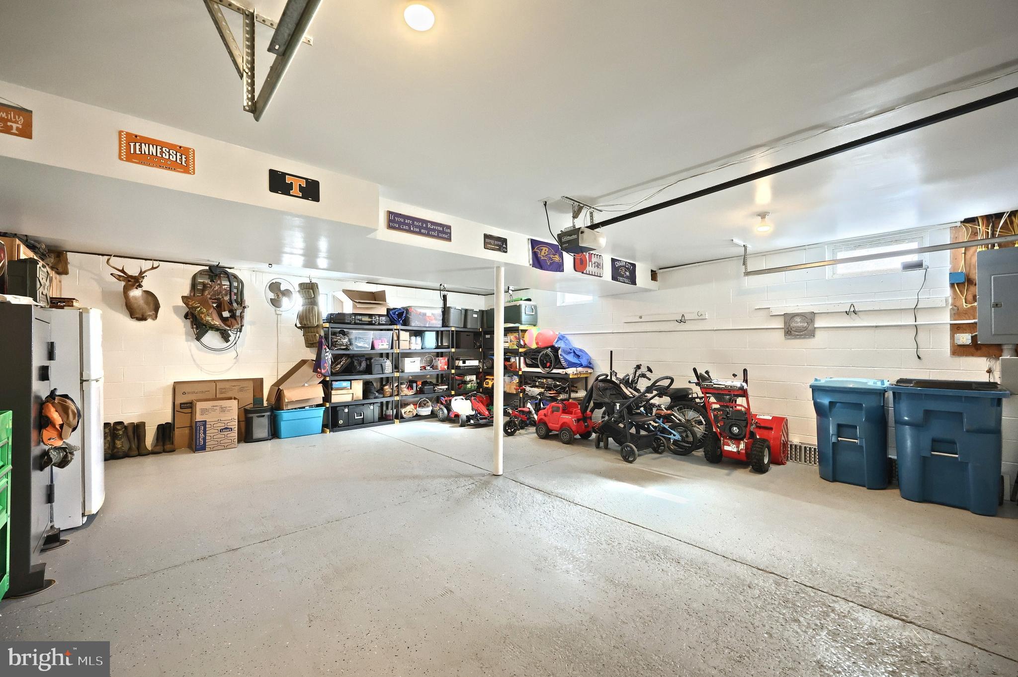 LAKE MEADE - Residential